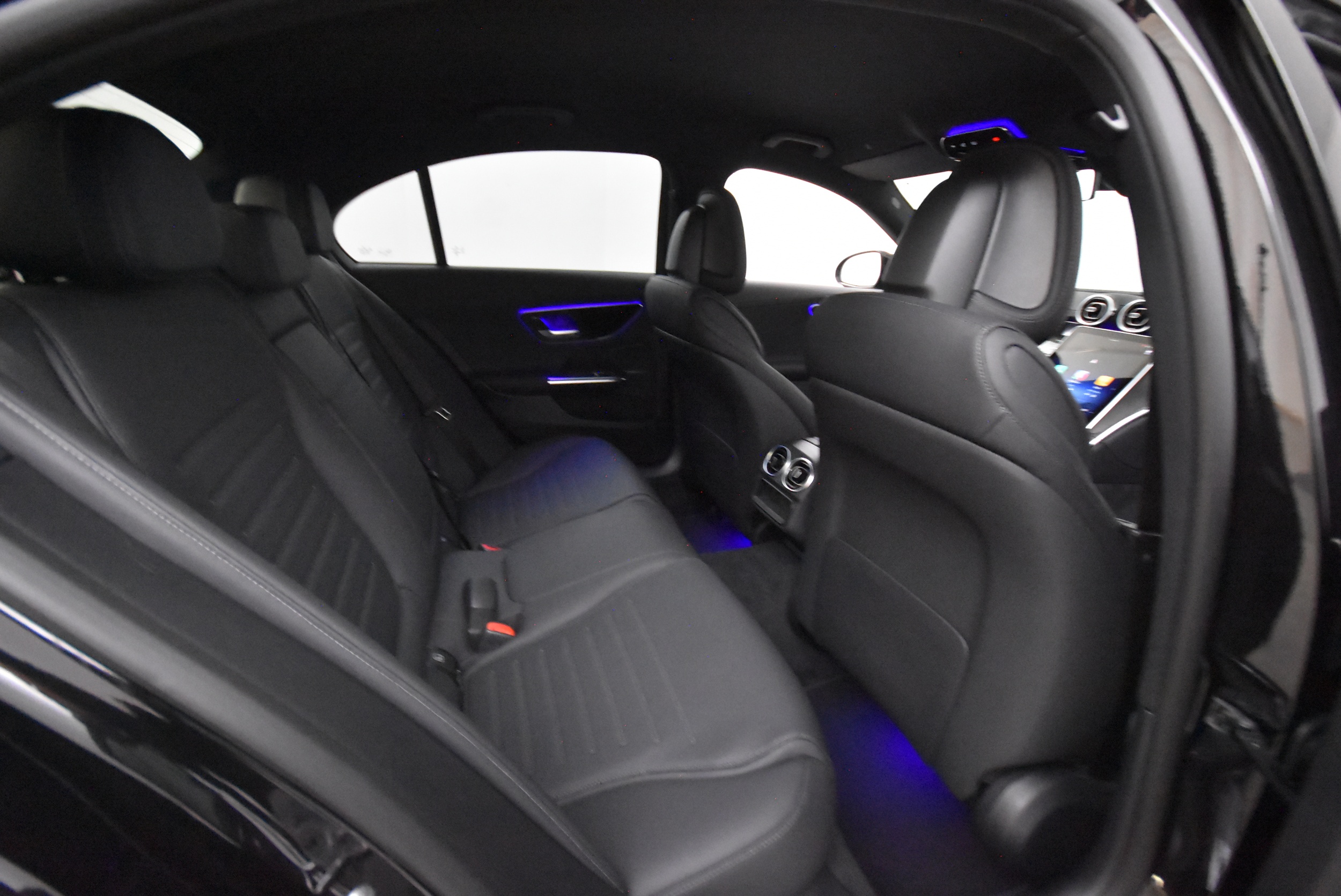 Mercedes-Benz C 2025