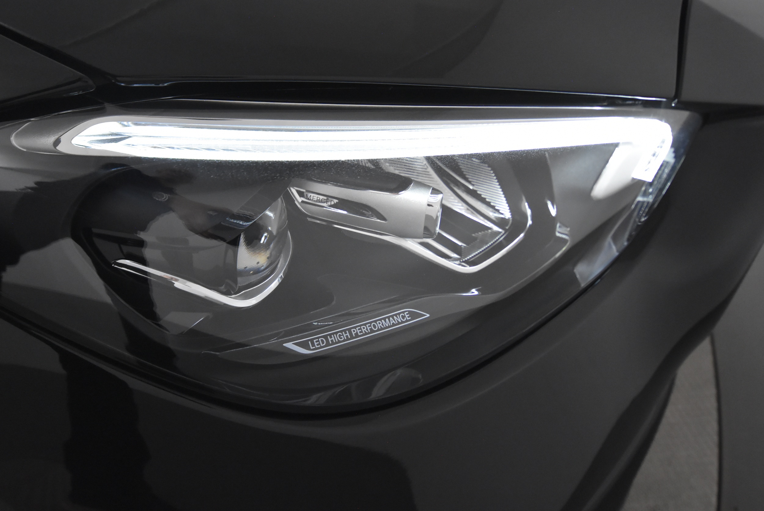 Mercedes-Benz C 2025