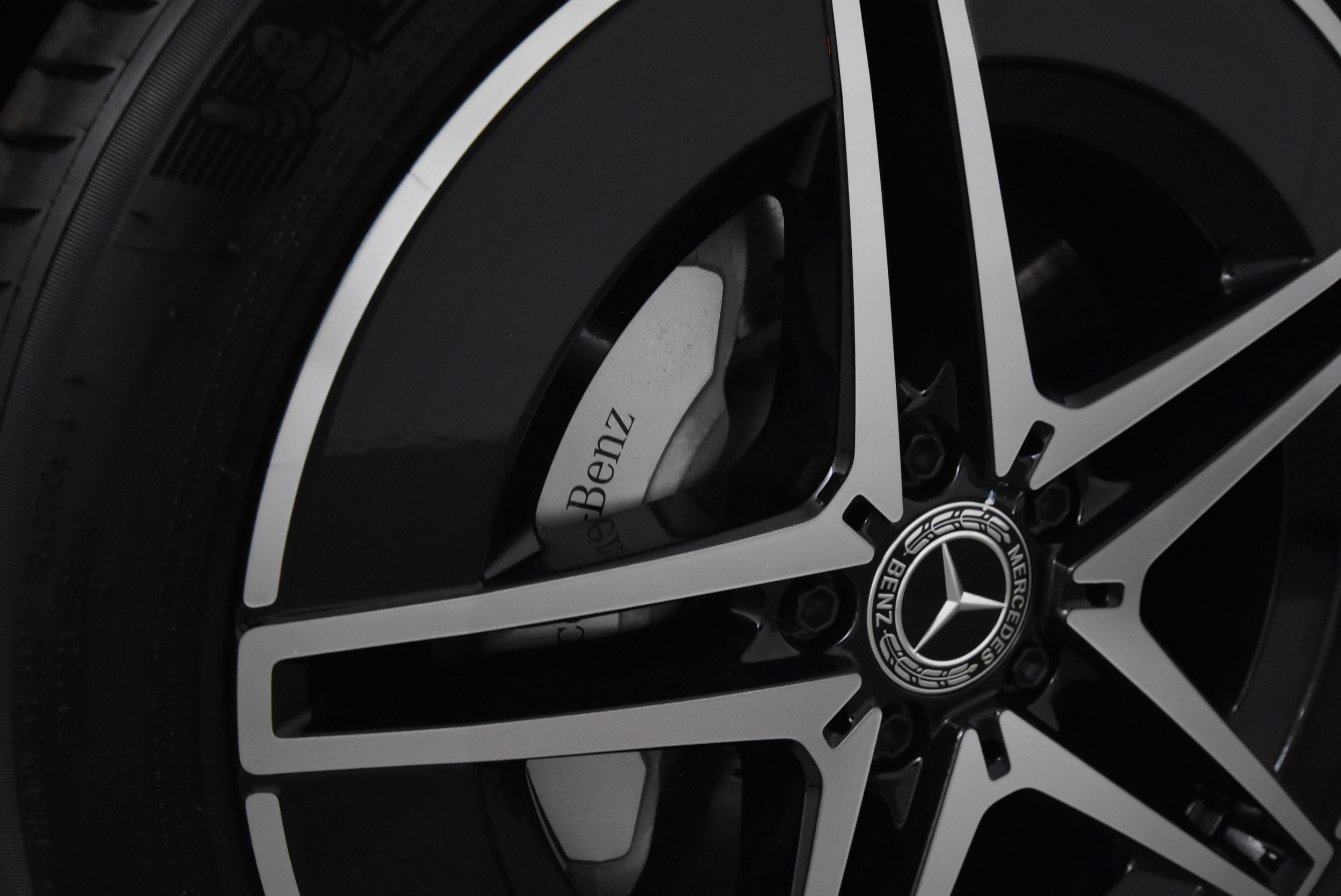 Mercedes-Benz C 2025