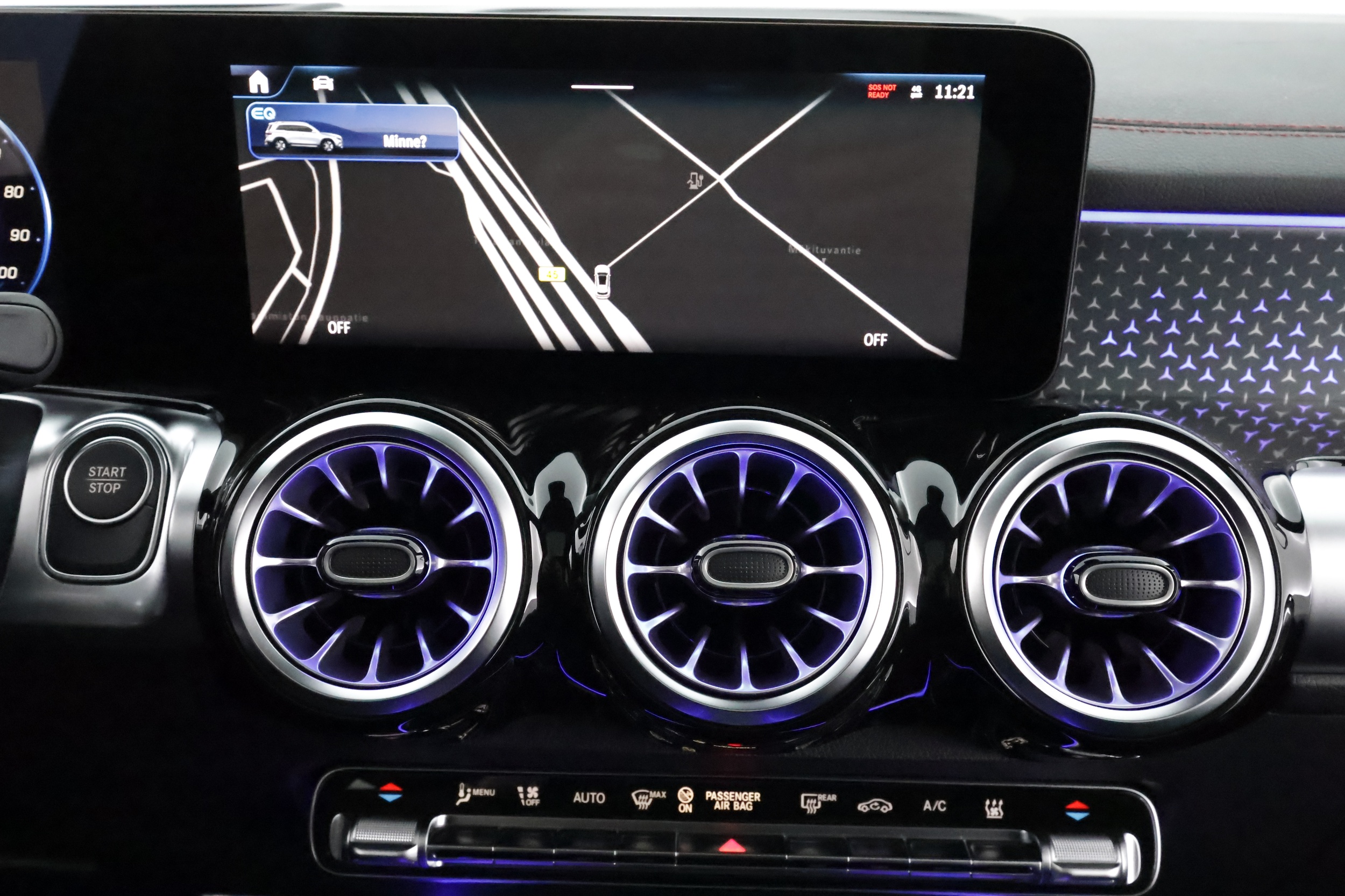Mercedes-Benz EQB 2025