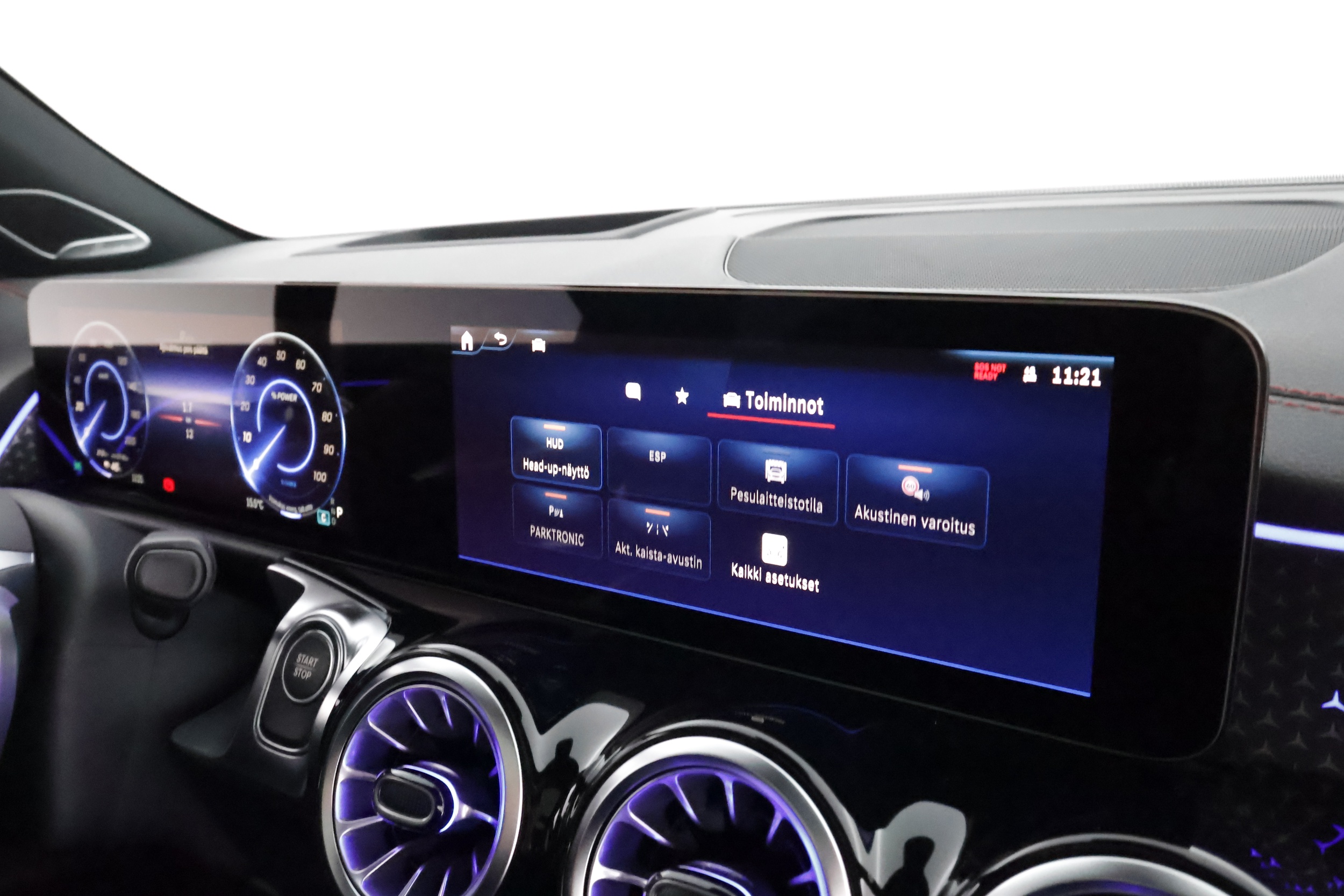 Mercedes-Benz EQB 2025