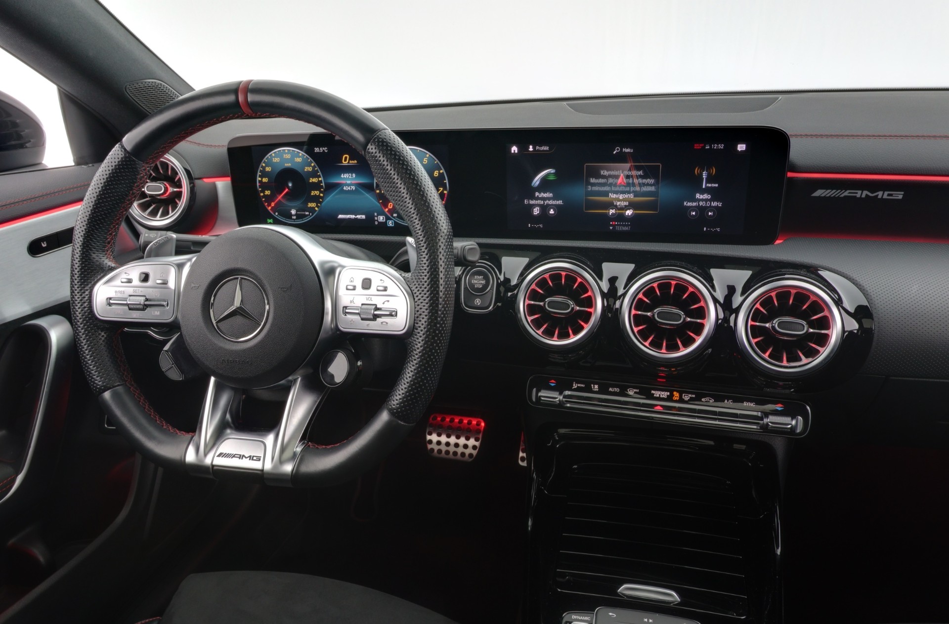 MERCEDES-BENZ CLA 45 AMG 2021