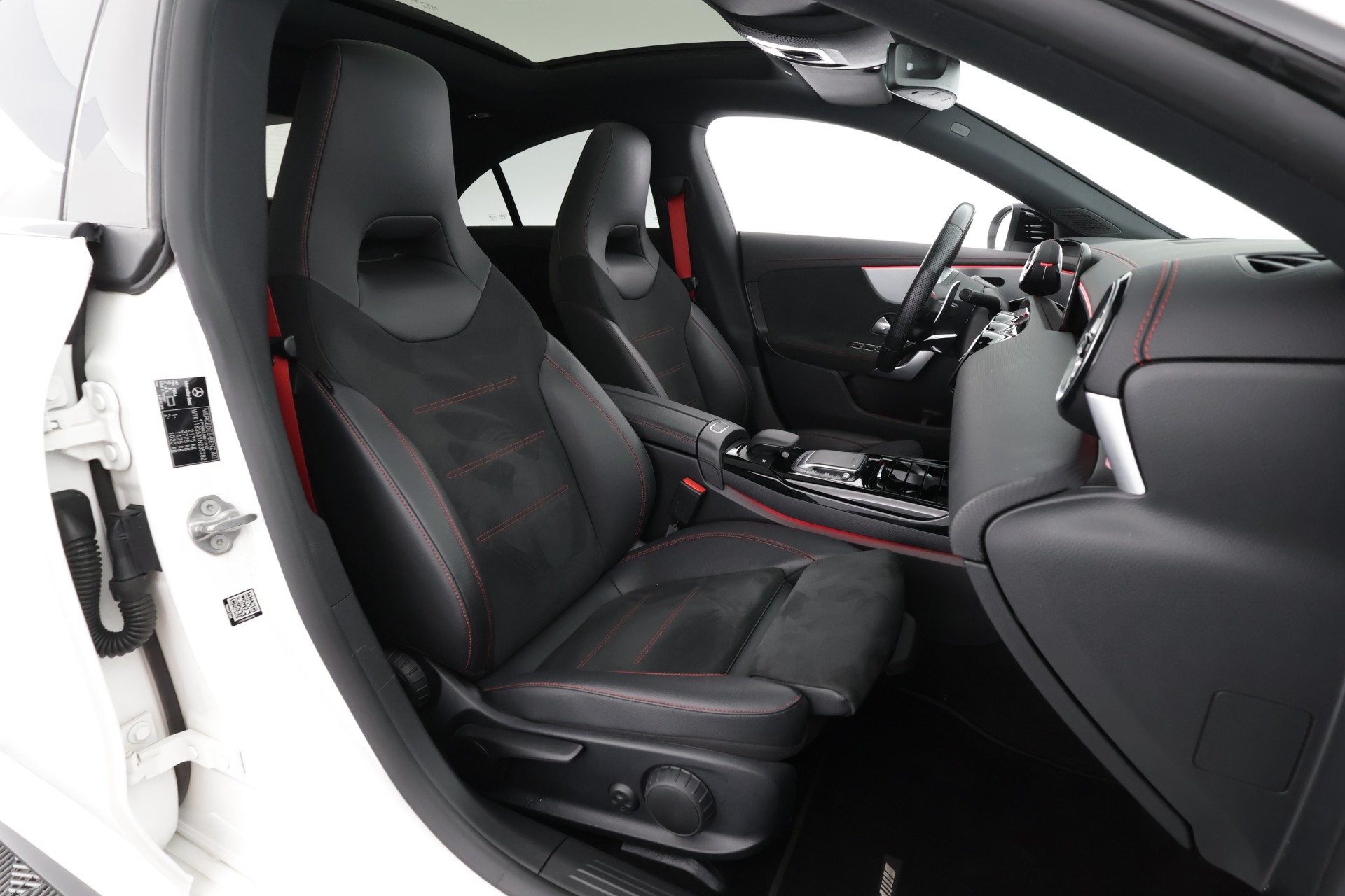 MERCEDES-BENZ CLA 45 AMG 2021