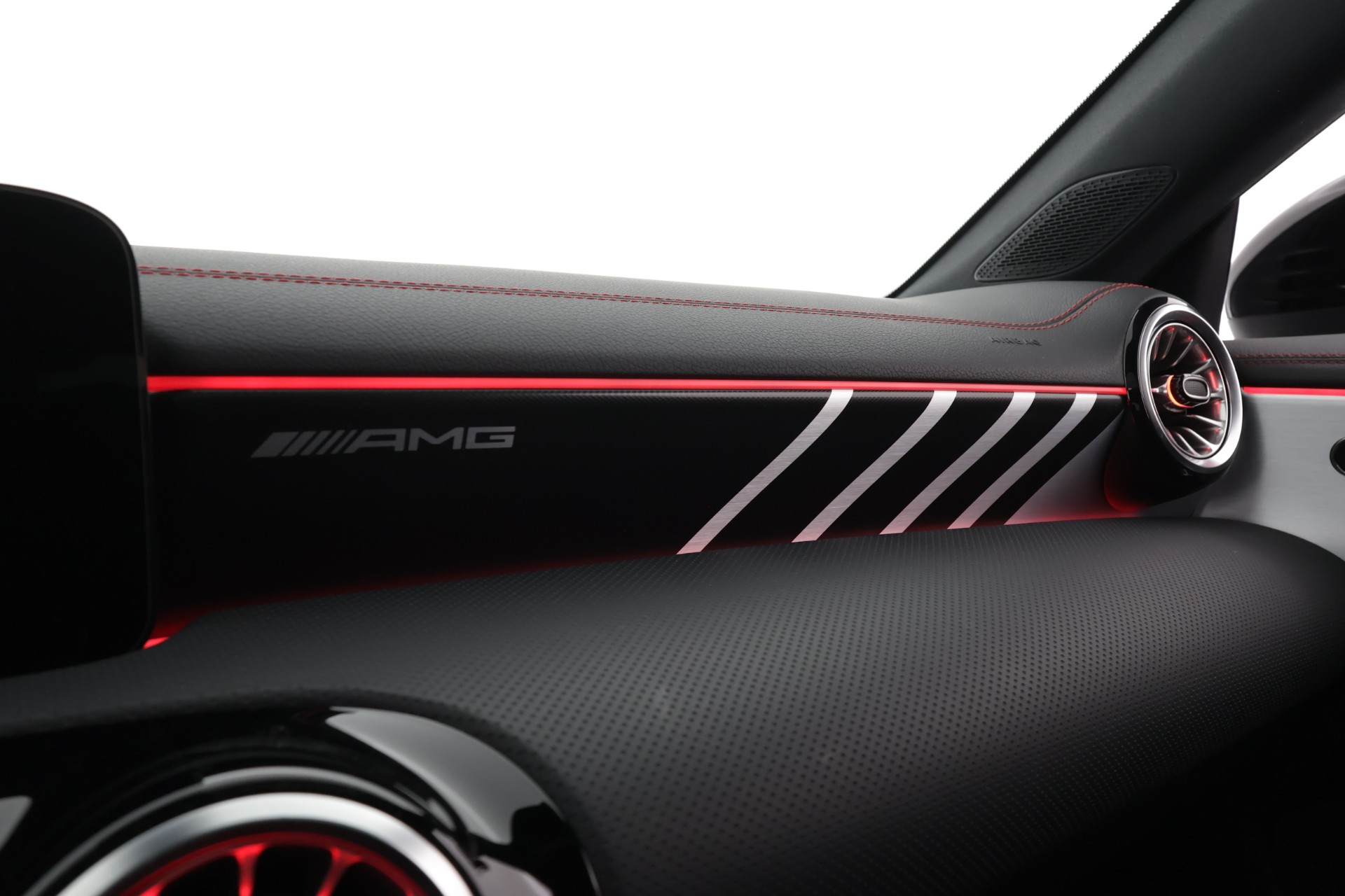 MERCEDES-BENZ CLA 45 AMG 2021