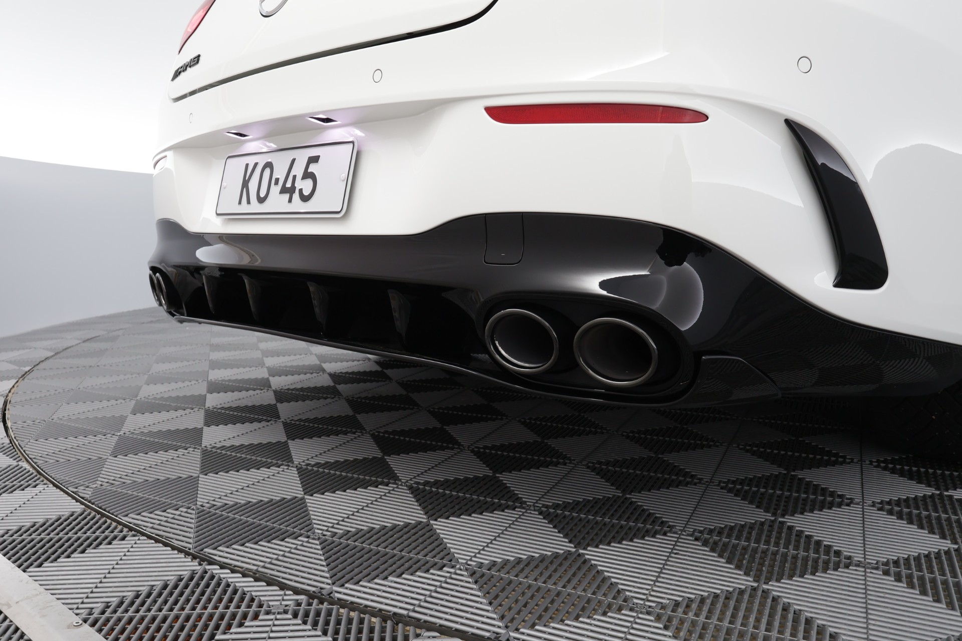 MERCEDES-BENZ CLA 45 AMG 2021