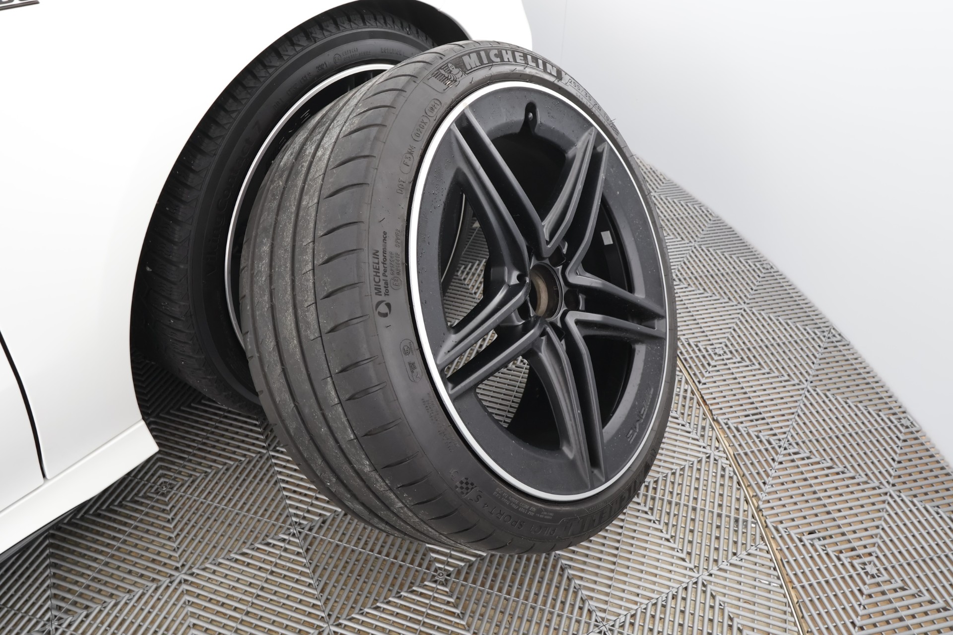 MERCEDES-BENZ CLA 45 AMG 2021