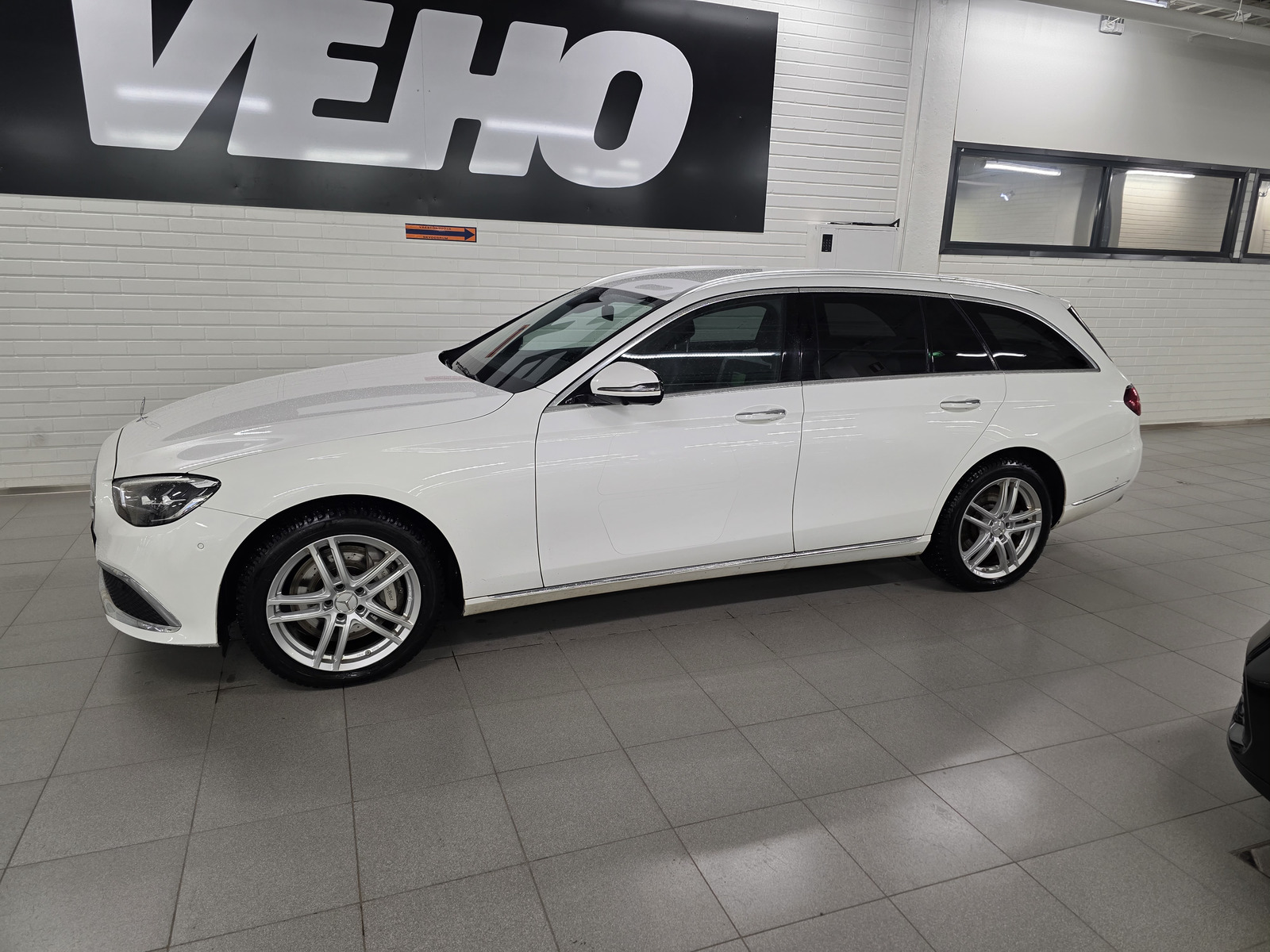 Mercedes-Benz E 2023