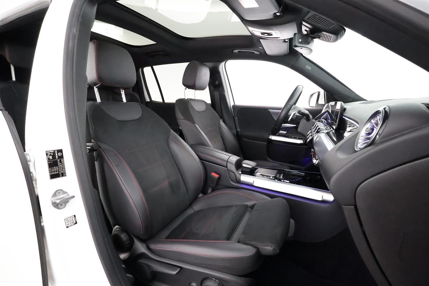 Mercedes-Benz GLB 2021