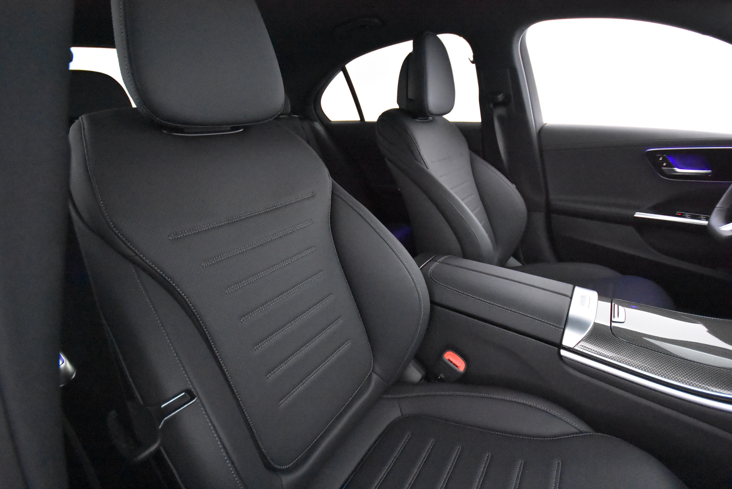 Mercedes-Benz C 2025