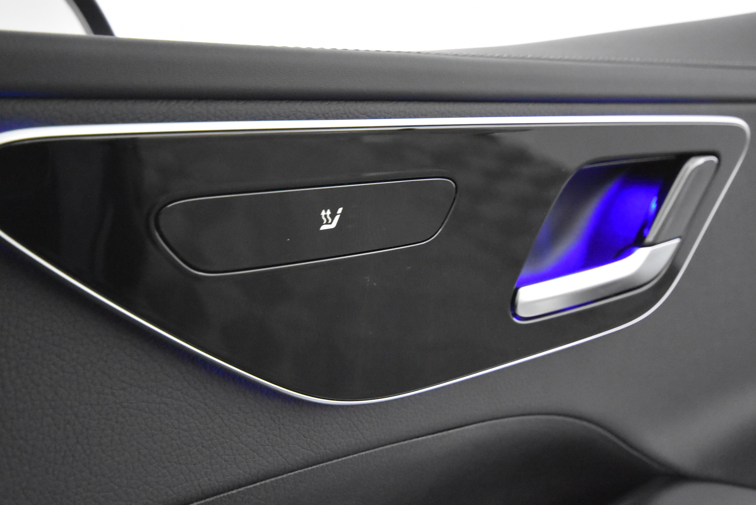 Mercedes-Benz C 2025