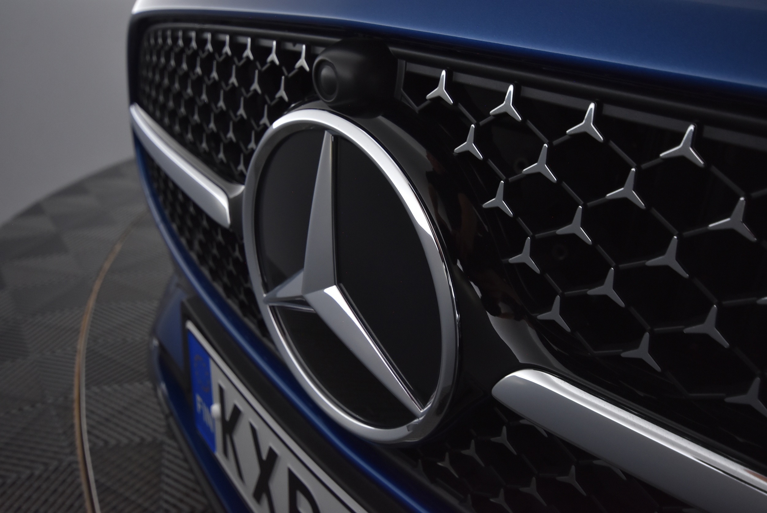 Mercedes-Benz C 2025