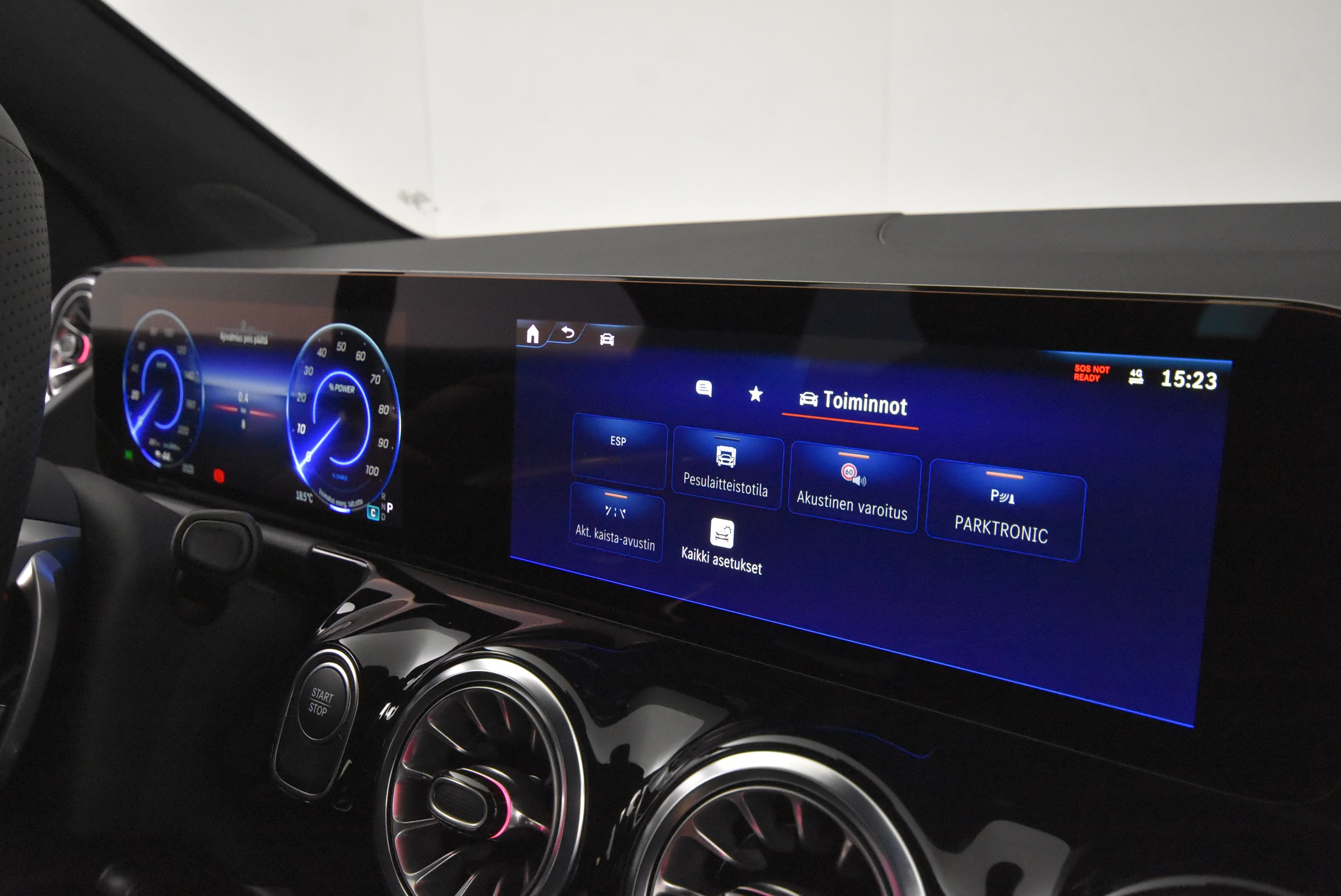 Mercedes-Benz EQA 2025