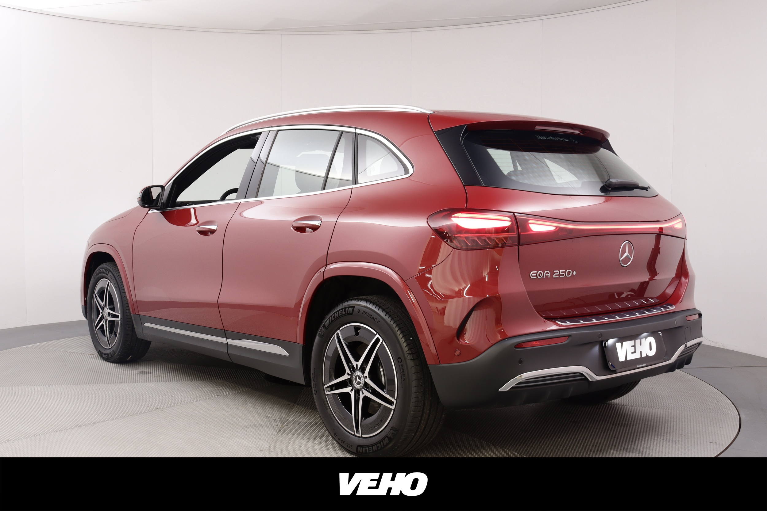 Mercedes-Benz EQA 2025