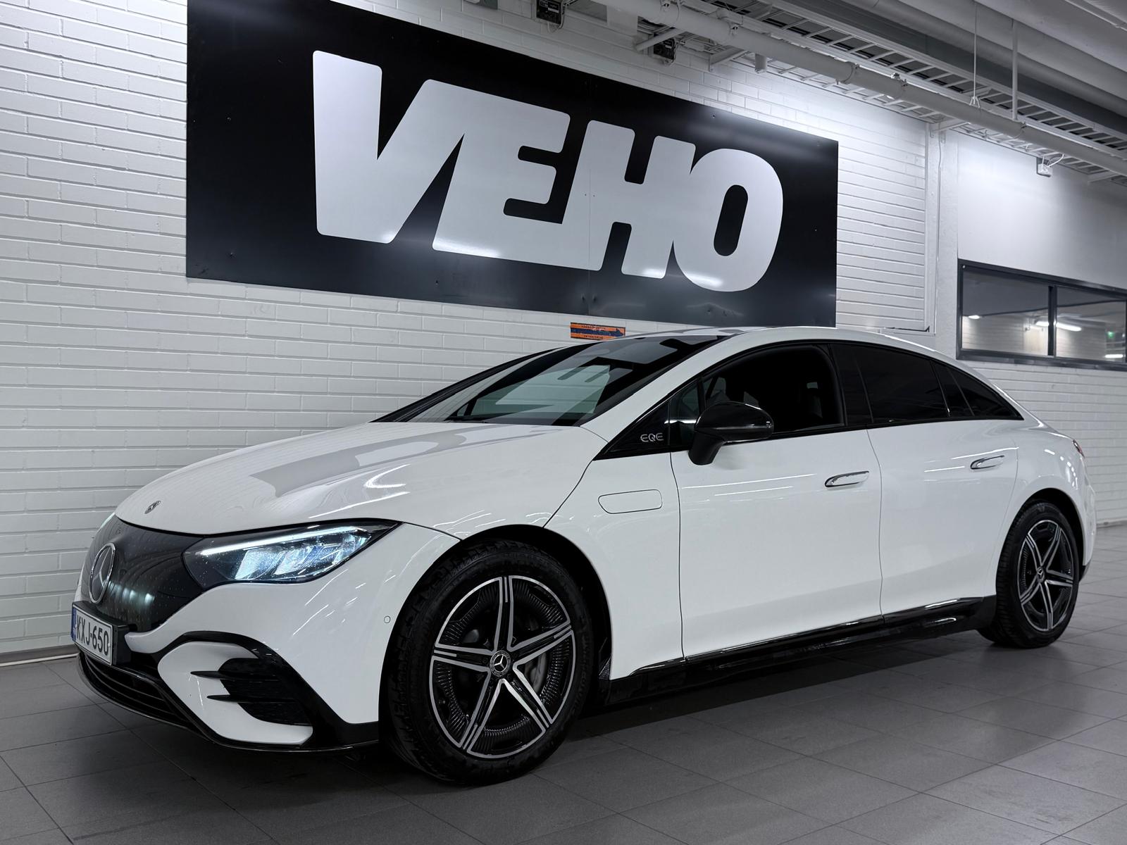 Mercedes-Benz EQE 2024