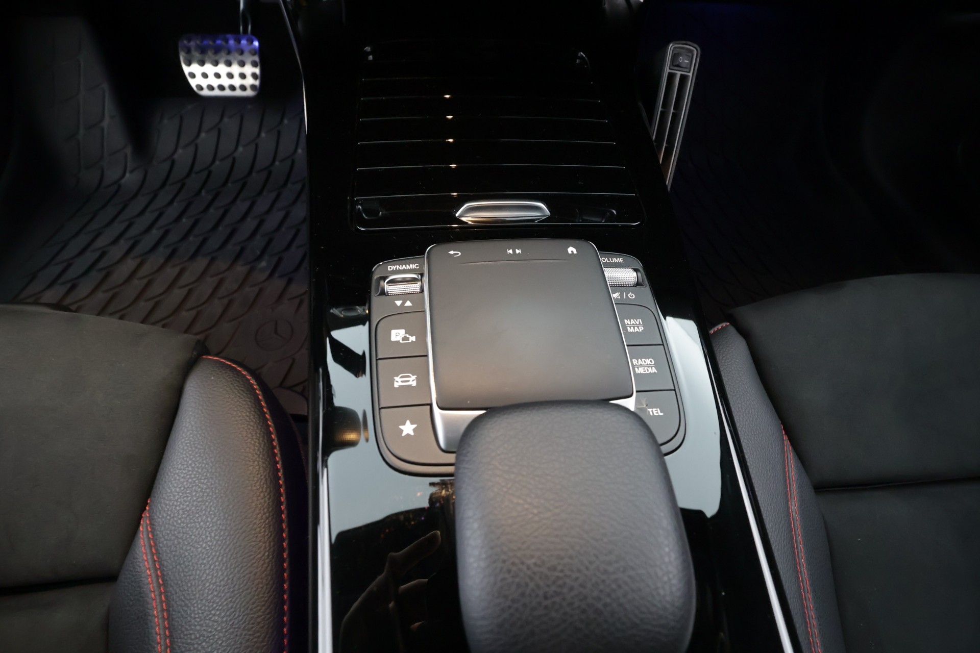 Mercedes-Benz A 2021