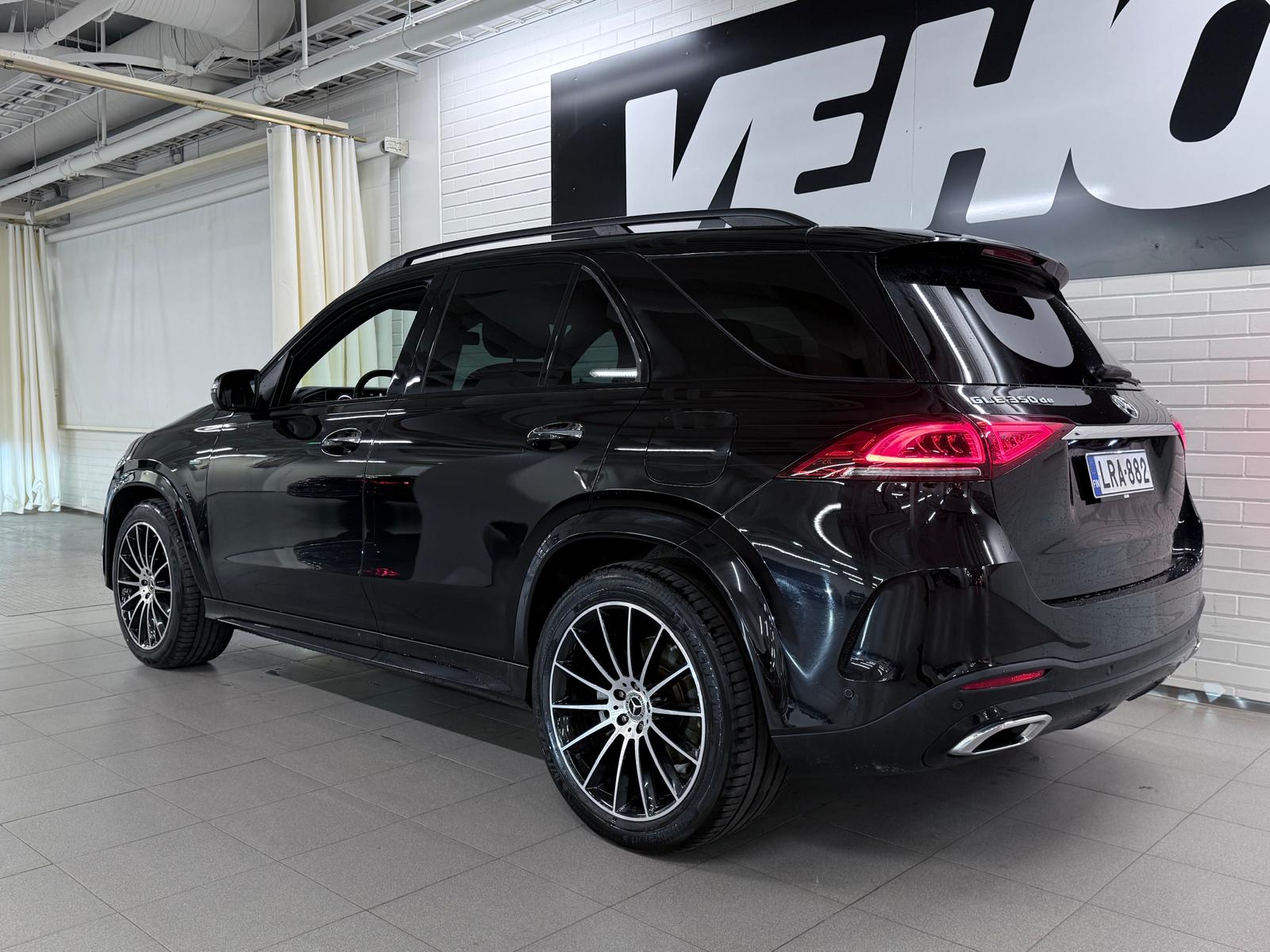 Mercedes-Benz GLE 2021