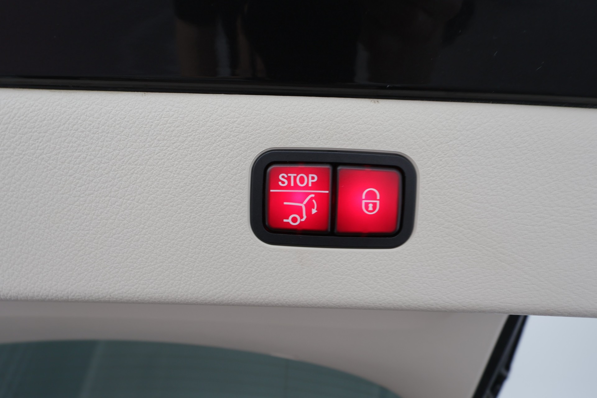 Mercedes-Benz EQS 2023