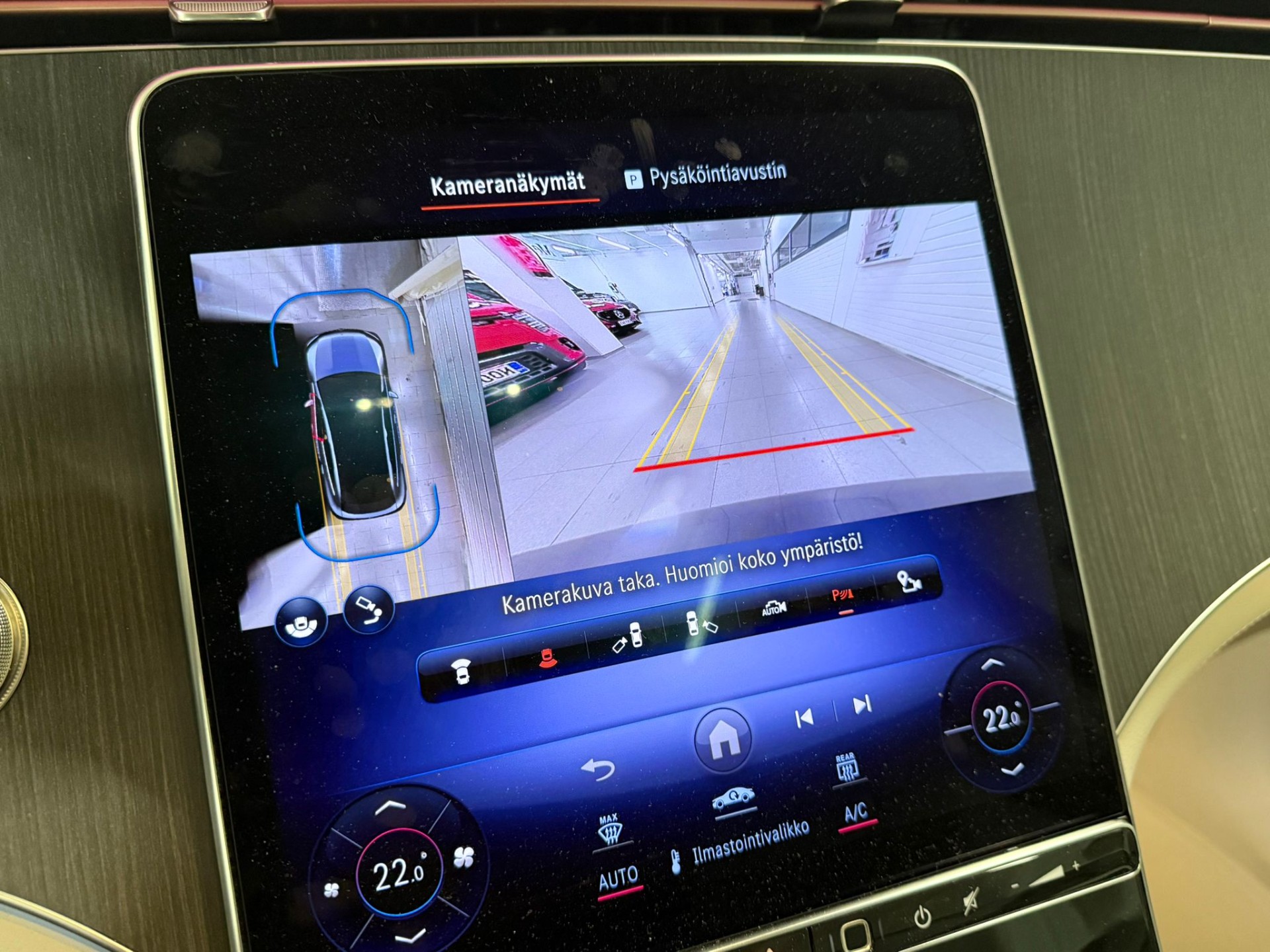 Mercedes-Benz EQE SUV 2023