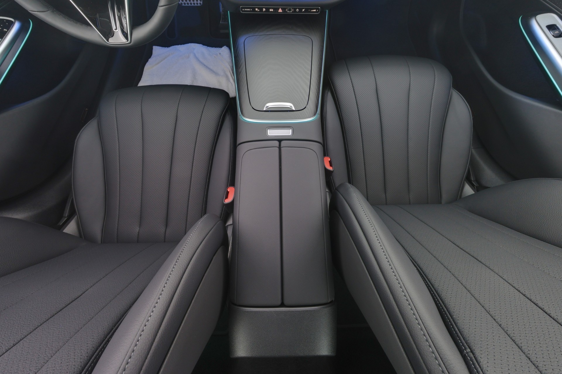 Mercedes-Benz E 2026