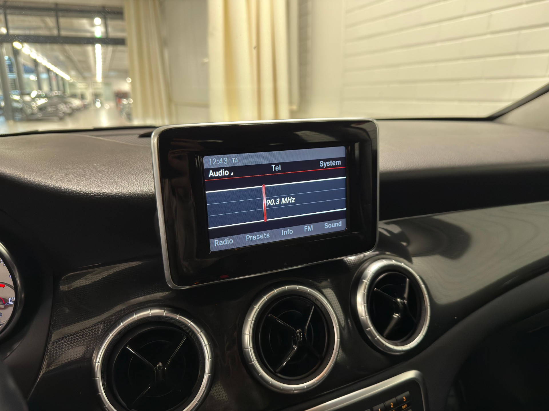 Mercedes-Benz CLA 2013