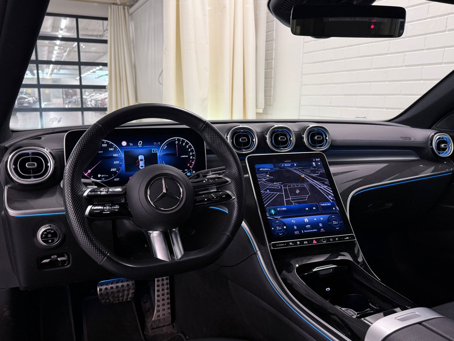 Mercedes-Benz C 2023