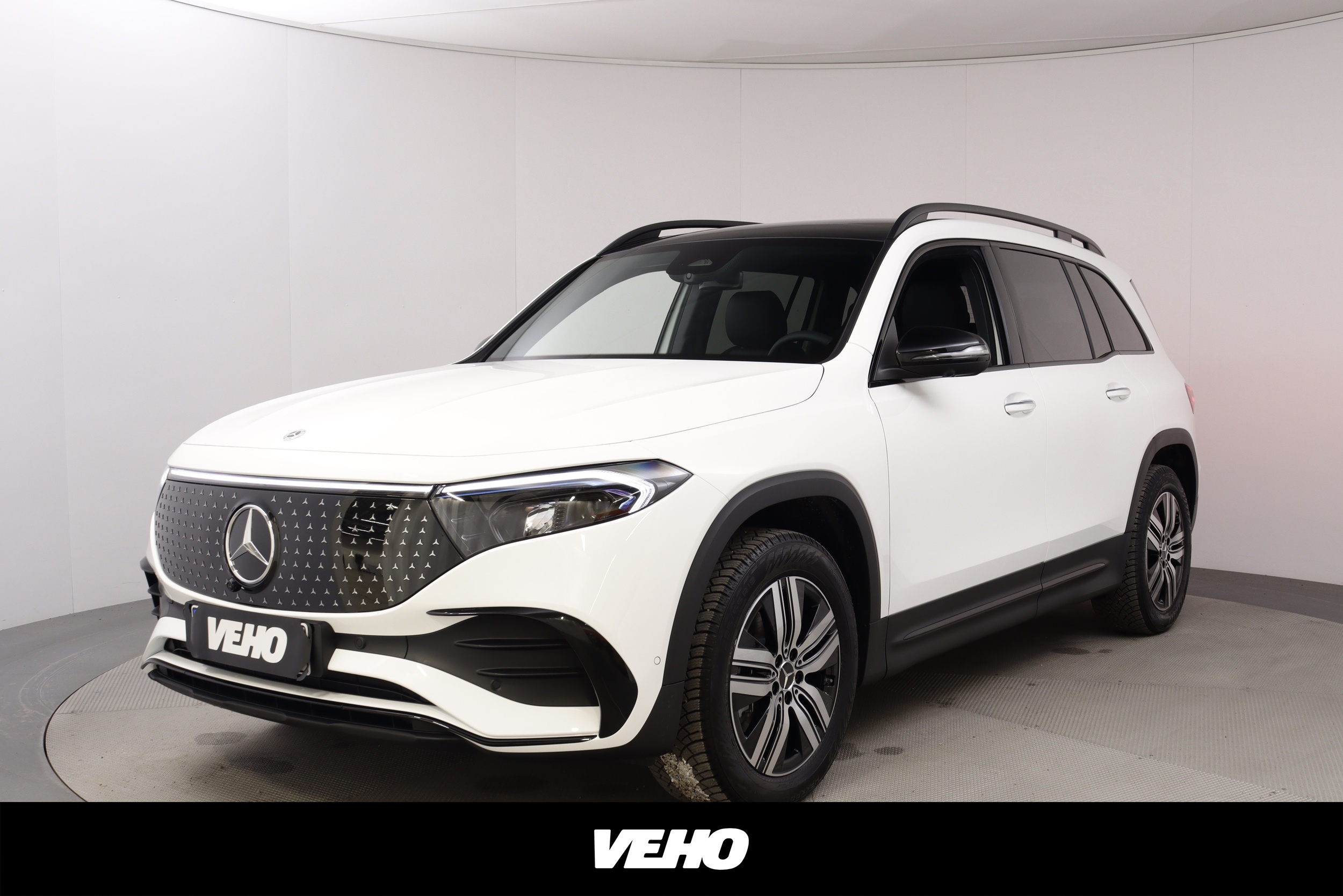 Mercedes-Benz EQB 2025
