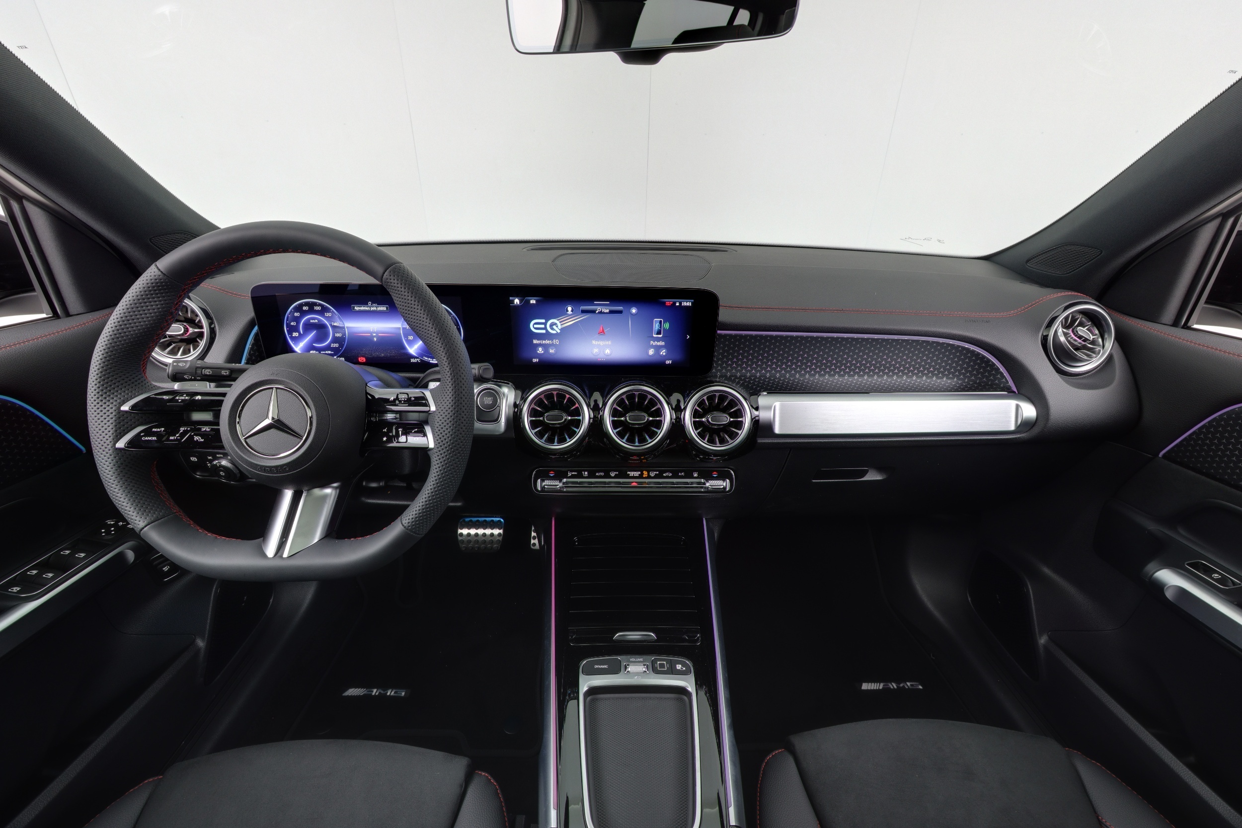 Mercedes-Benz EQB 2025