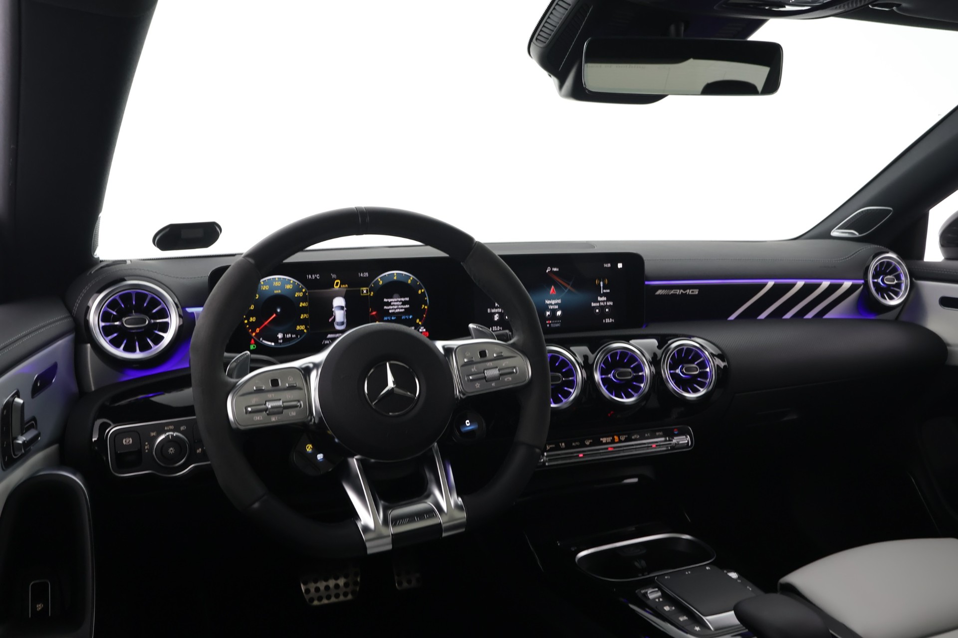 Mercedes-Benz CLA 45 AMG 2023