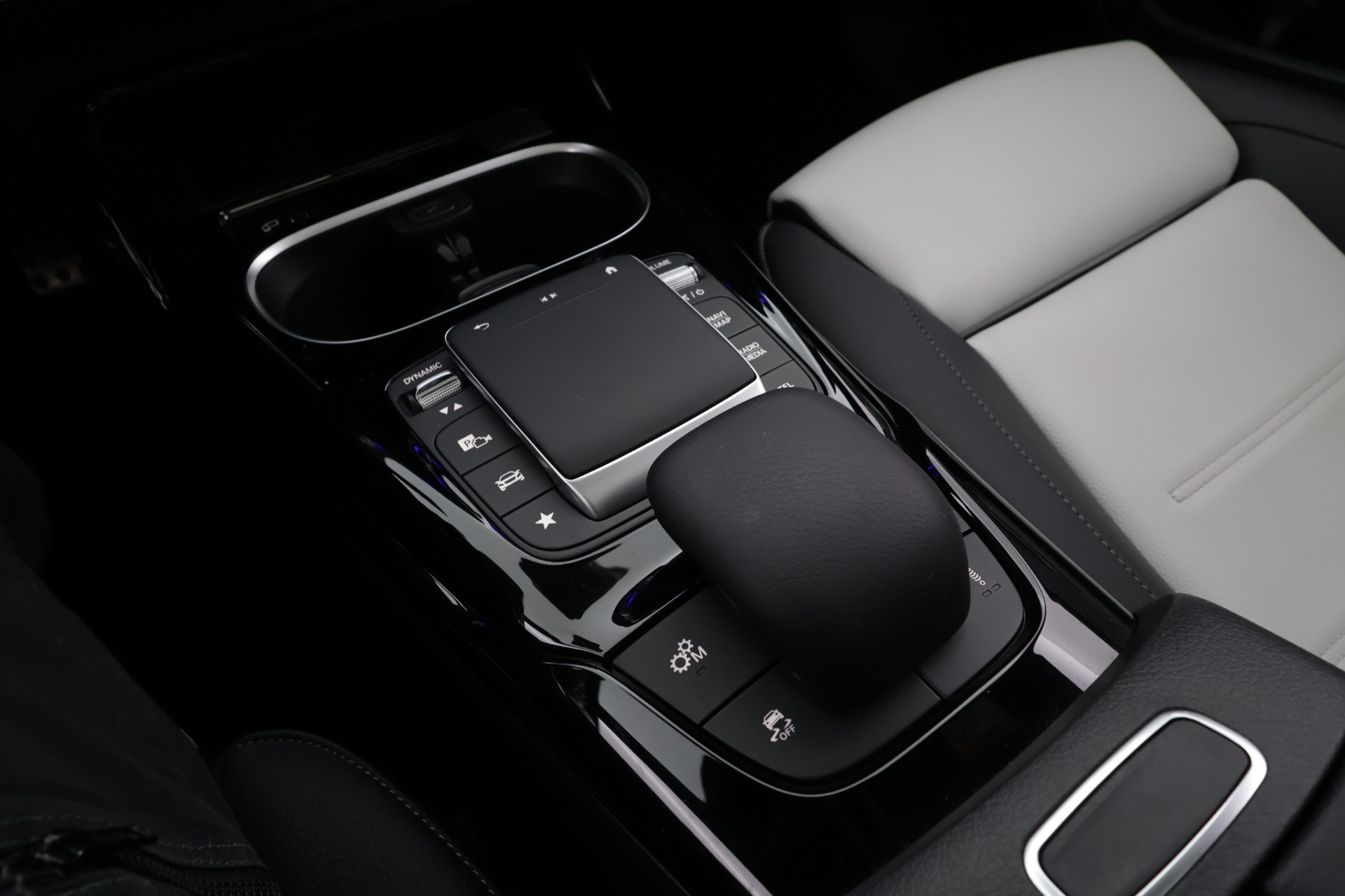 Mercedes-Benz CLA 45 AMG 2023