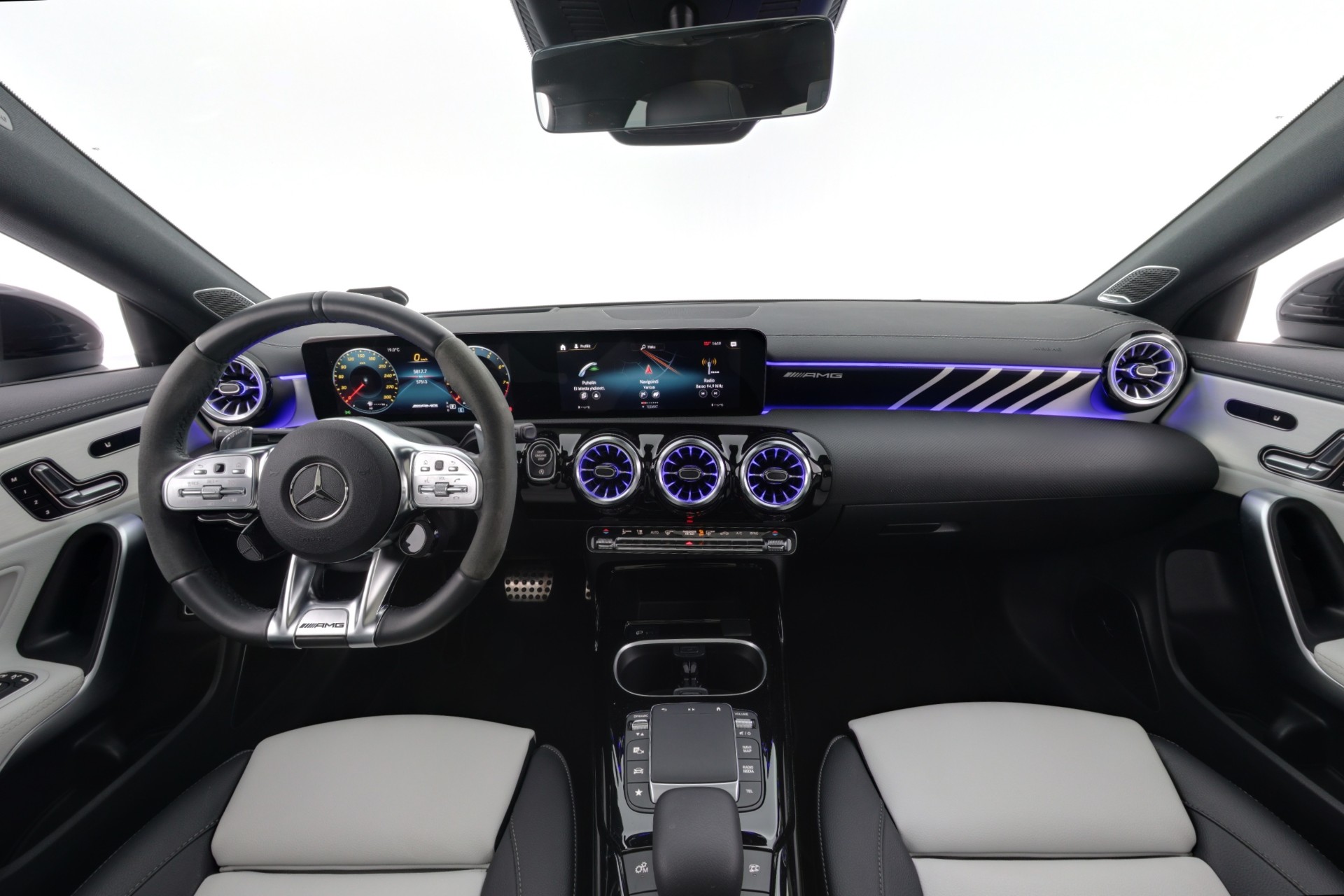 Mercedes-Benz CLA 45 AMG 2023