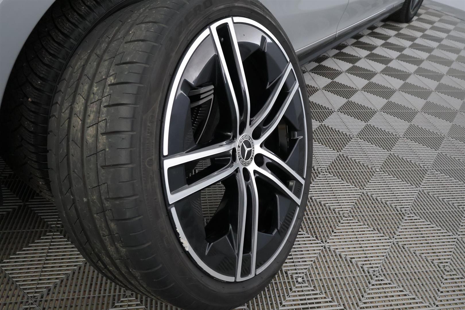 Mercedes-Benz EQE 2023