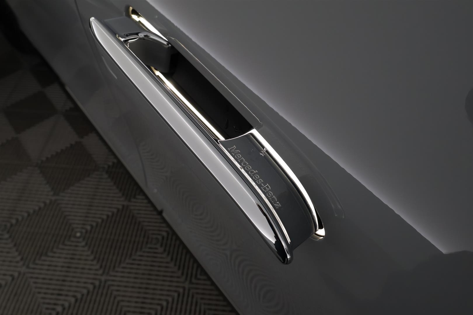 Mercedes-Benz EQE 2023