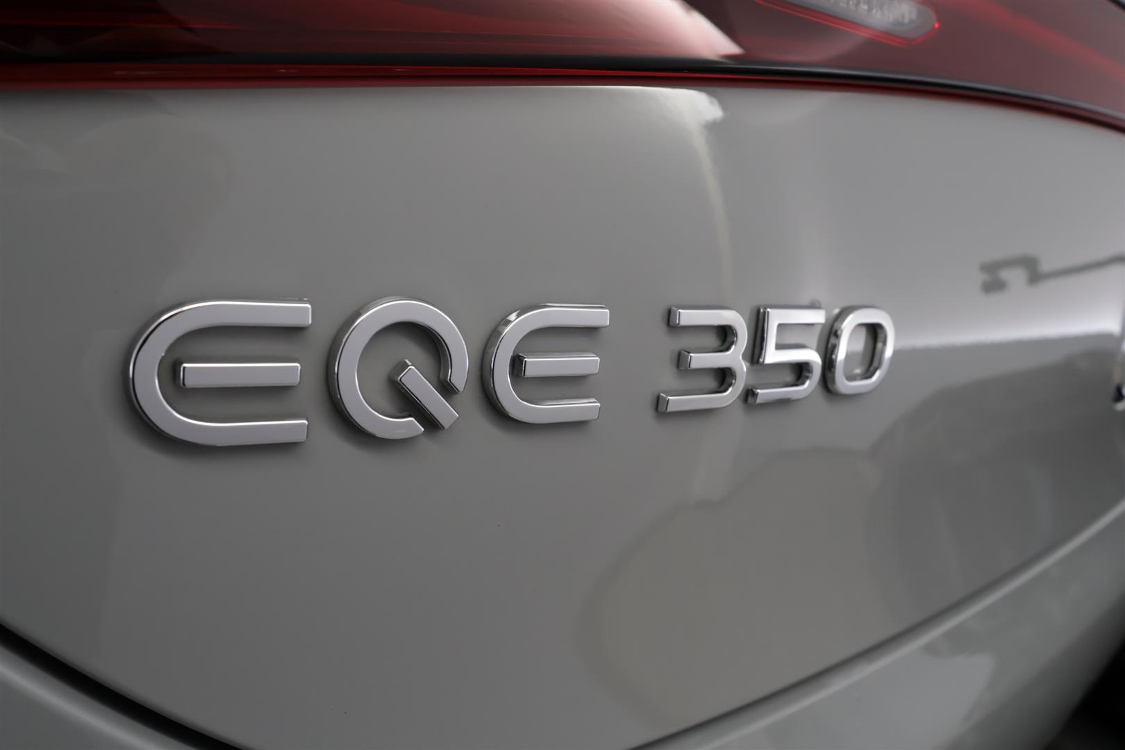 Mercedes-Benz EQE 2023