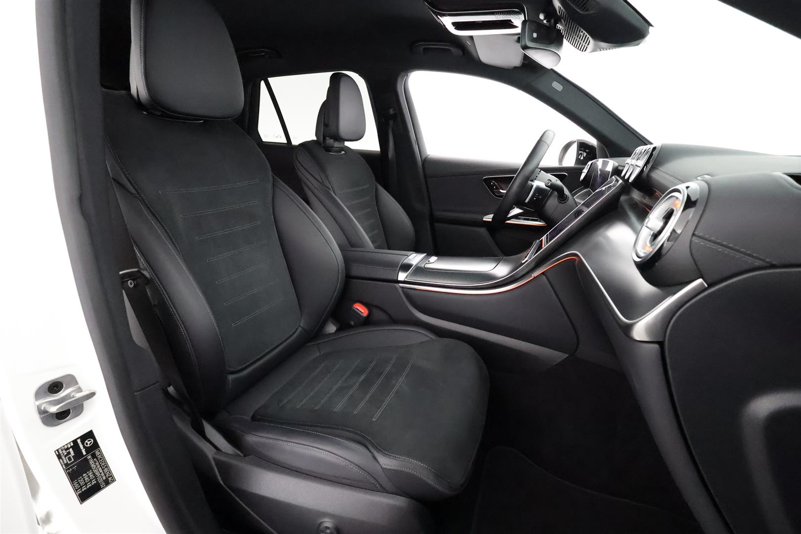 Mercedes-Benz GLC 2023