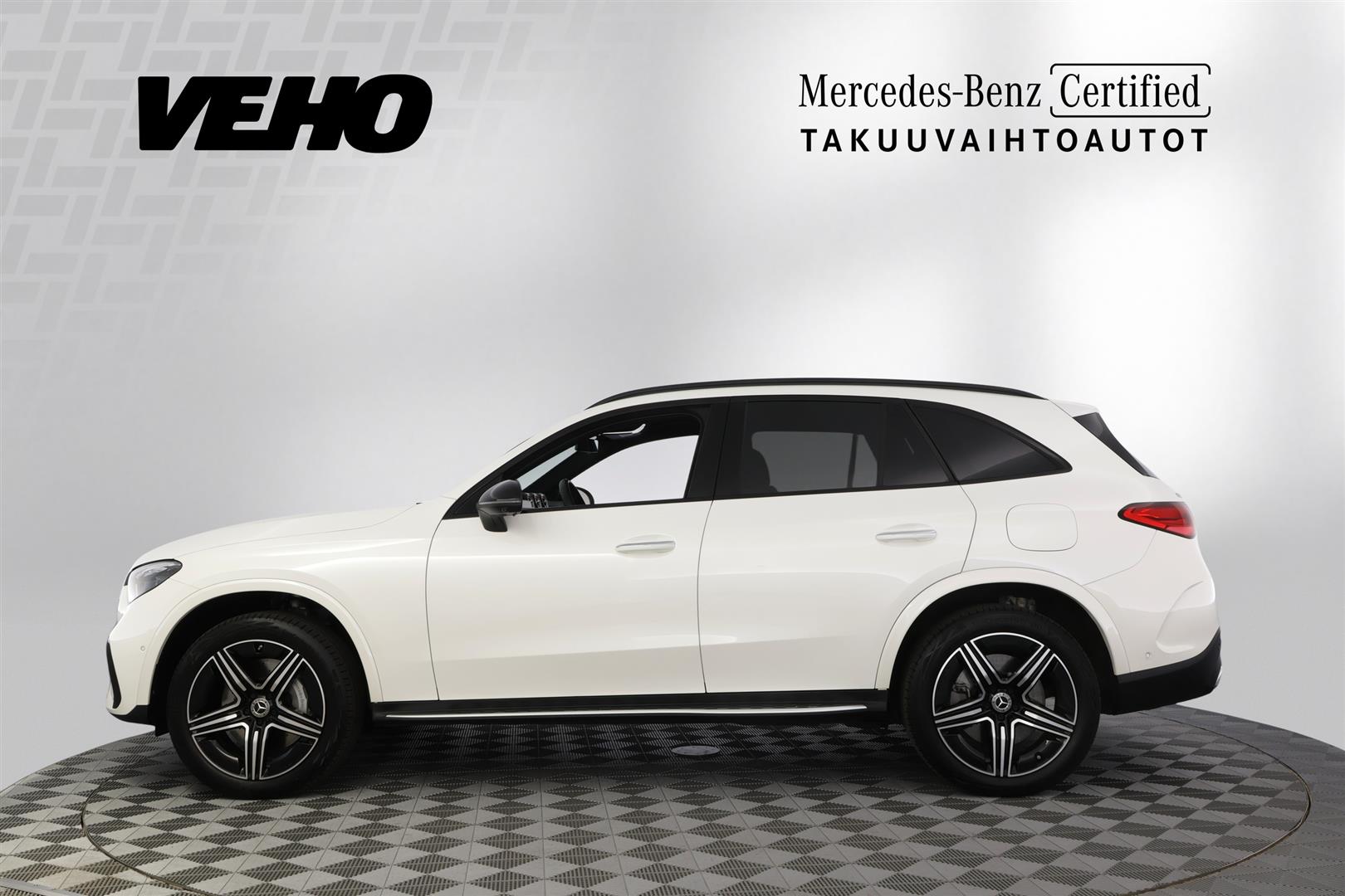 Mercedes-Benz GLC 2023