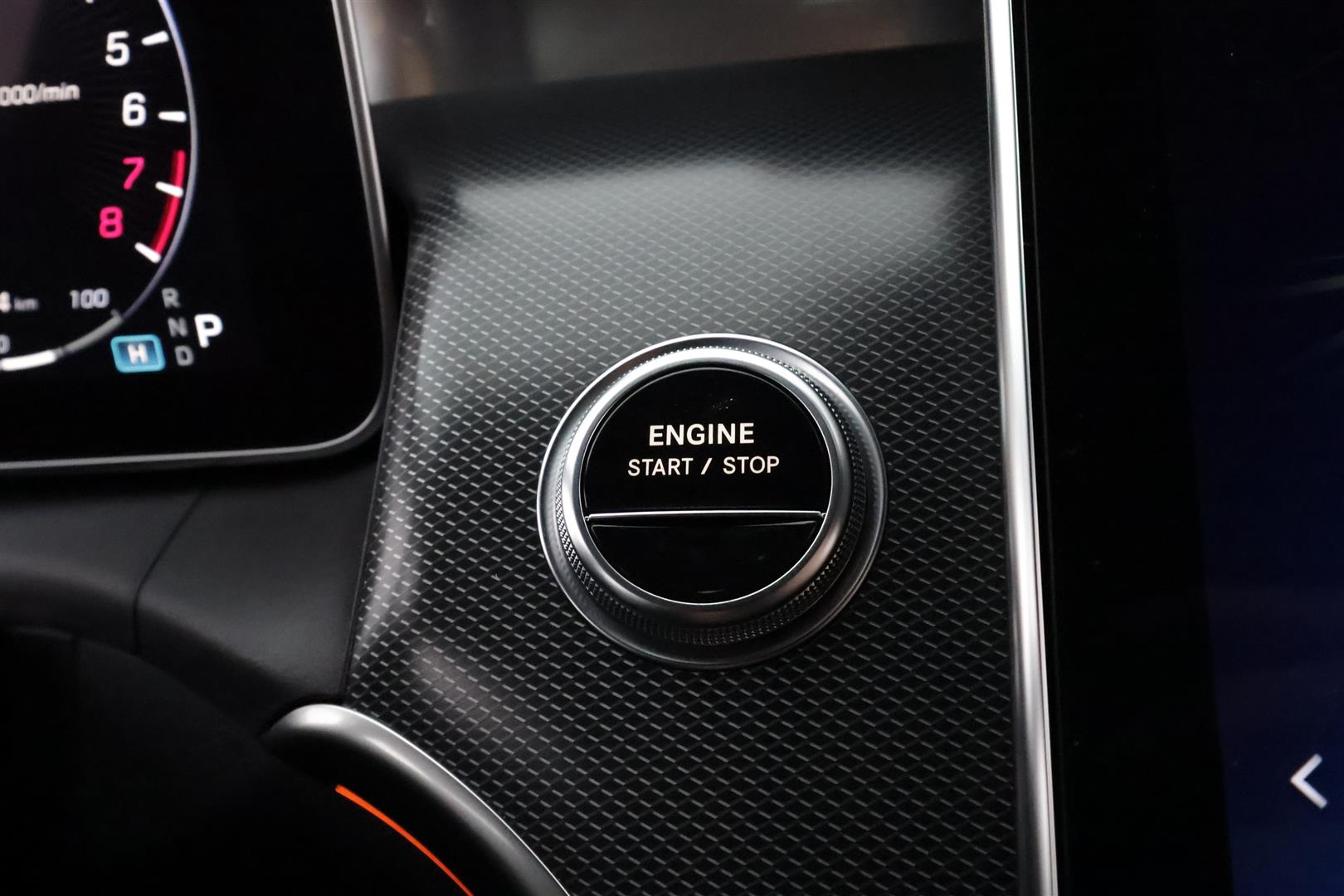 Mercedes-Benz GLC 2023