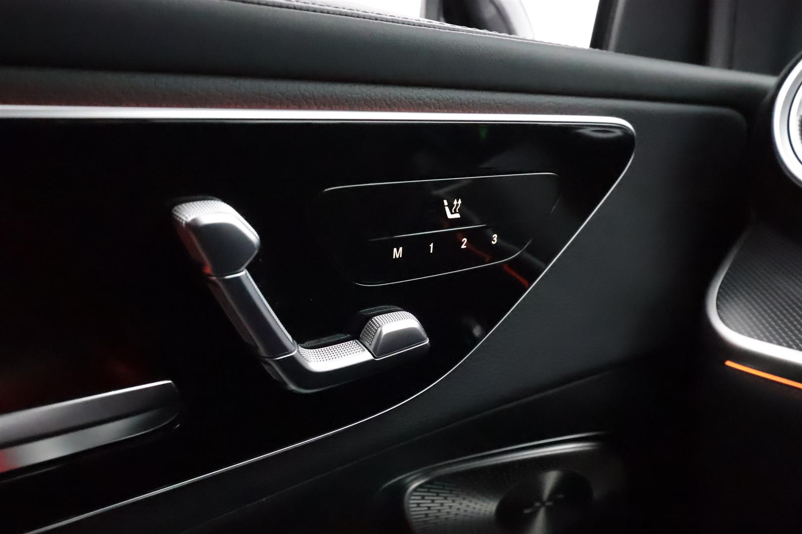 Mercedes-Benz GLC 2023