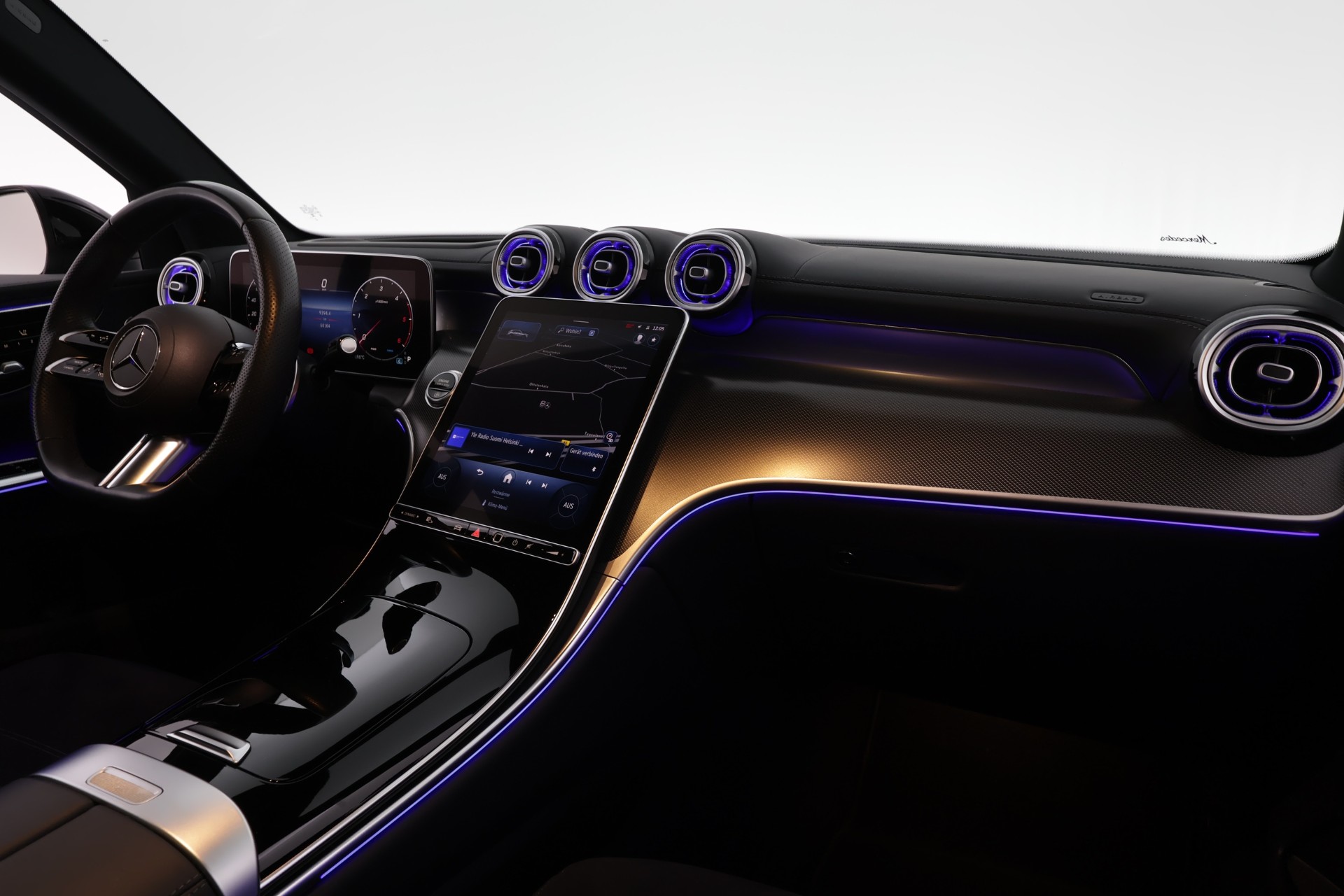 Mercedes-Benz GLC 2023