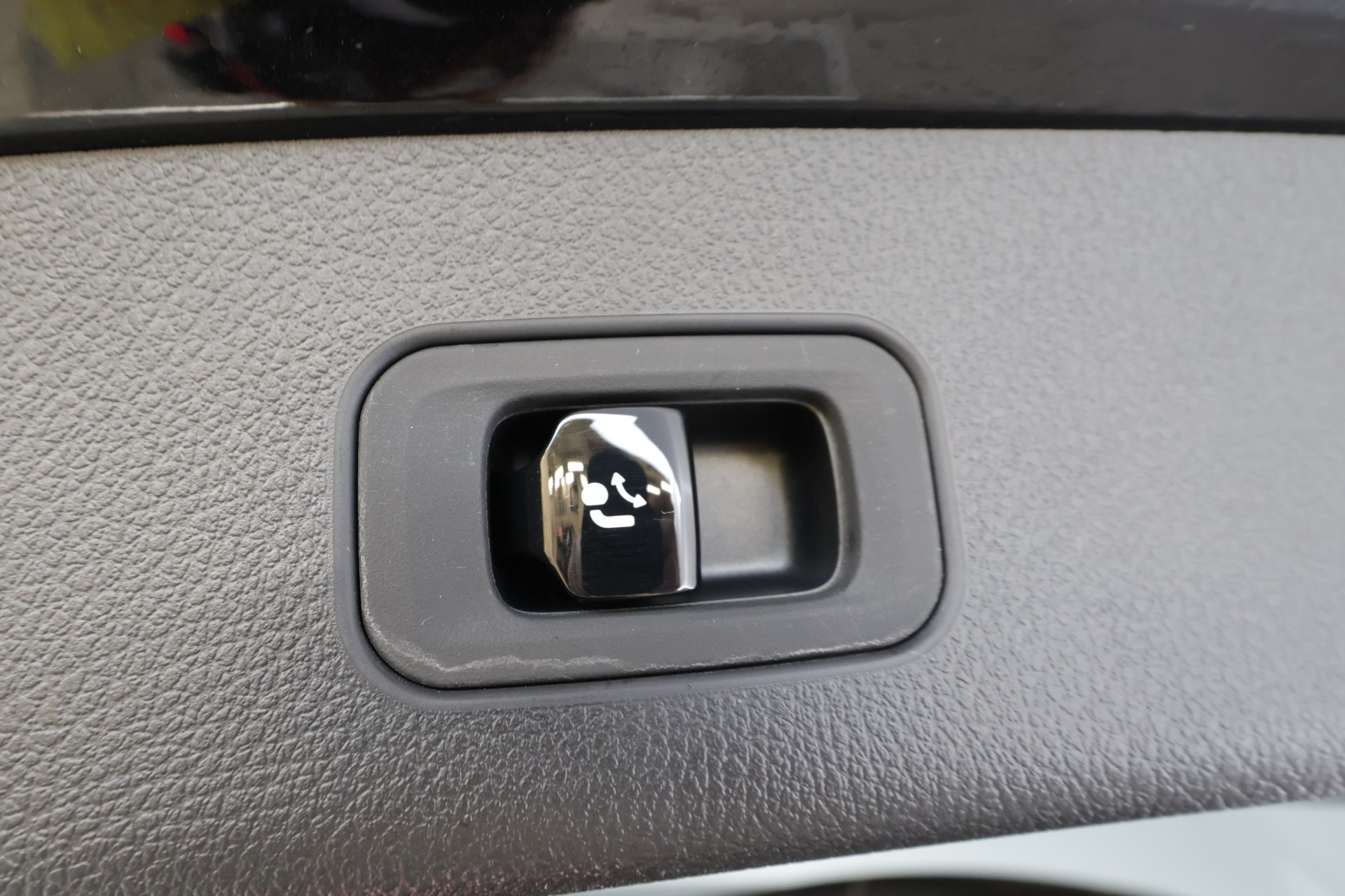 Mercedes-Benz GLC 2023