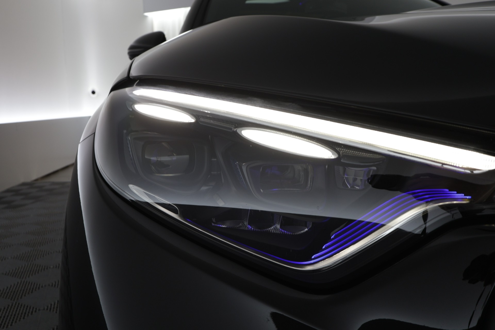 Mercedes-Benz GLC 2023