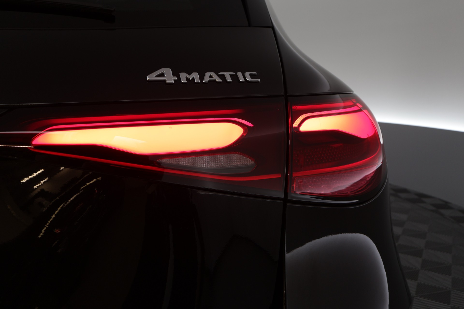 Mercedes-Benz GLC 2023