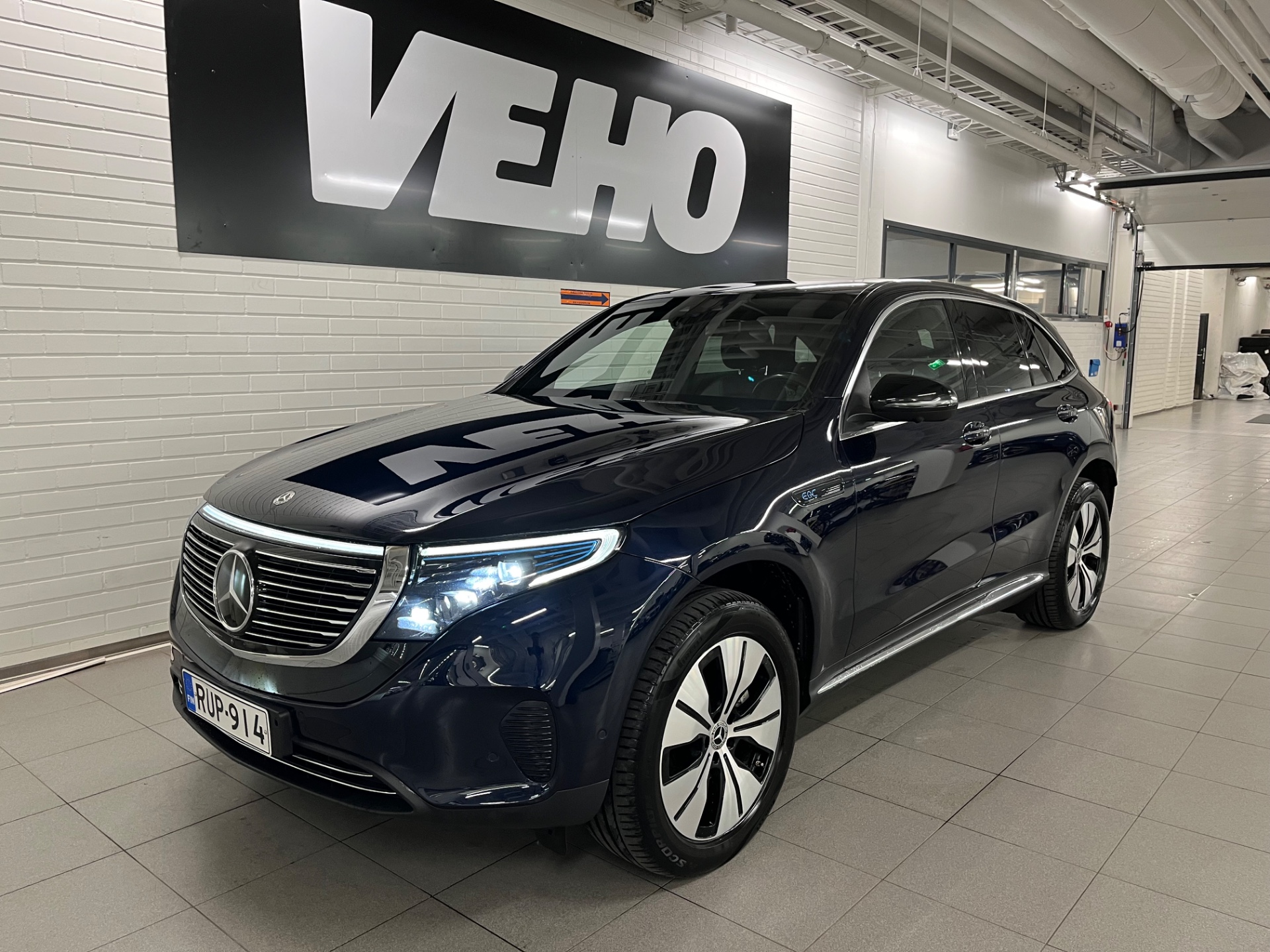 Mercedes-Benz EQC 2020