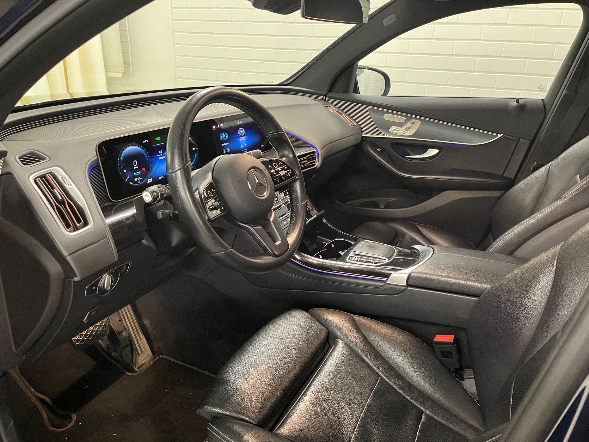 Mercedes-Benz EQC 2020