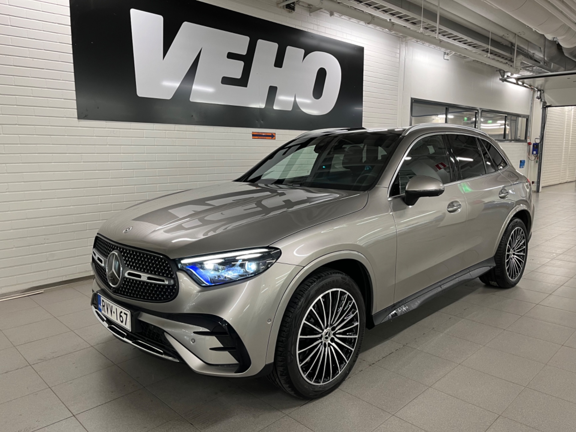 Mercedes-Benz GLC 2025