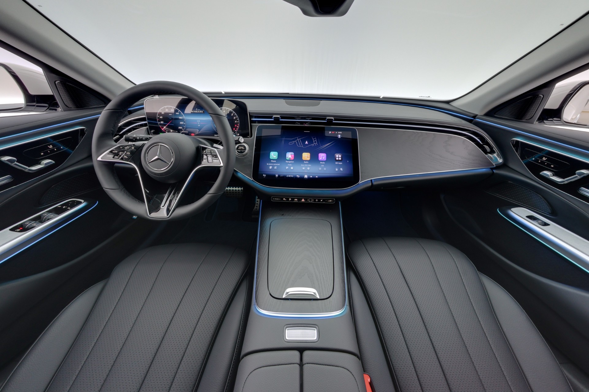 Mercedes-Benz E 2025