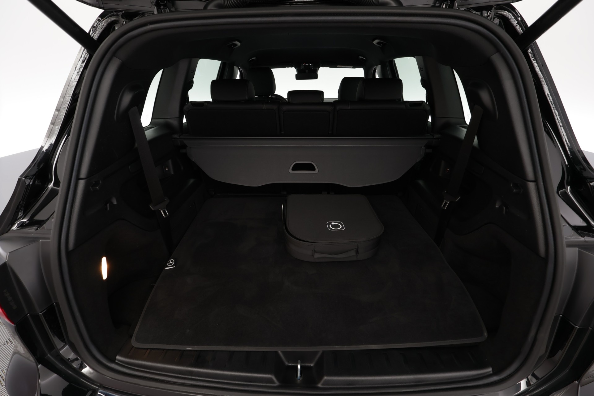 Mercedes-Benz EQB 2024