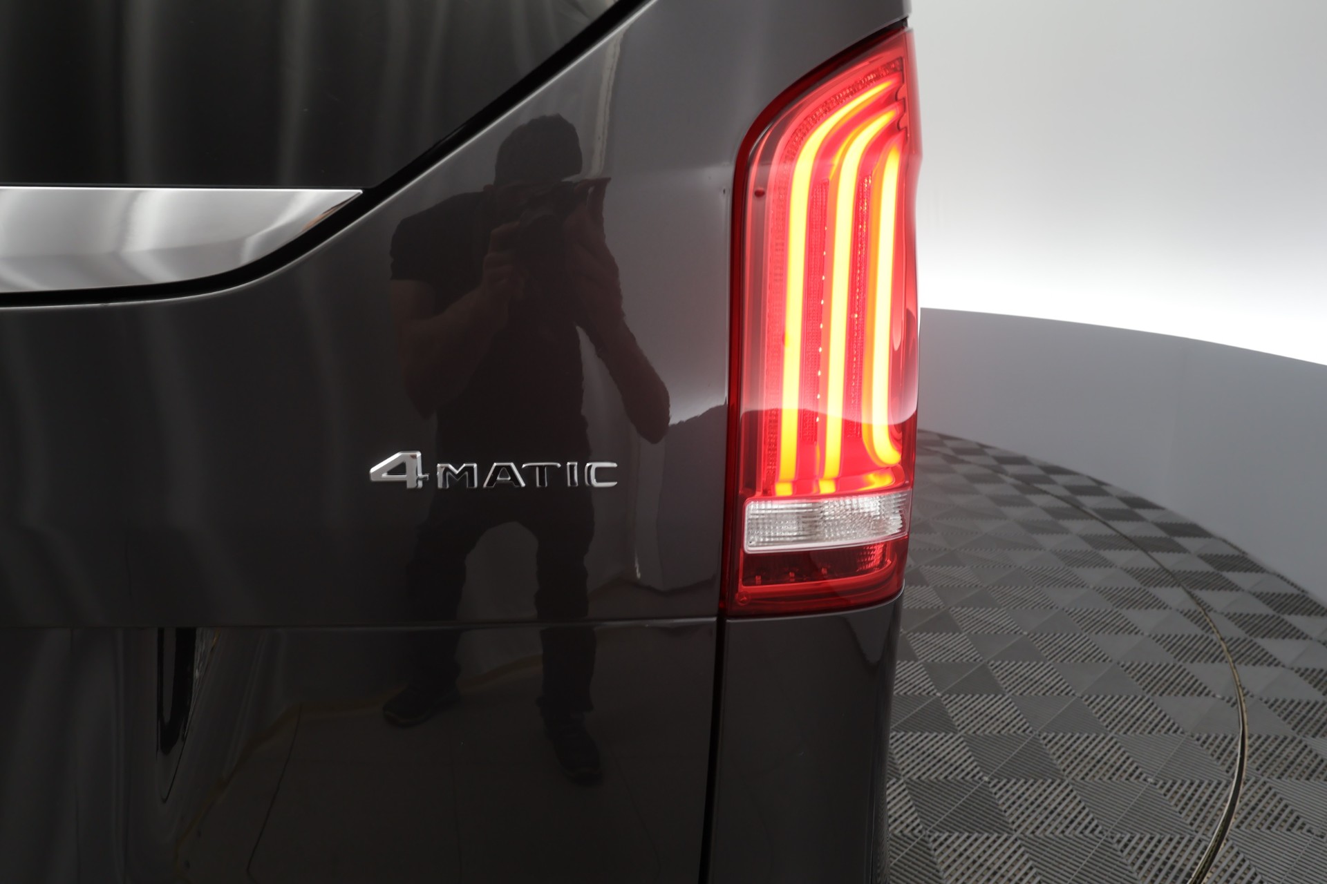 Mercedes-Benz V 2021