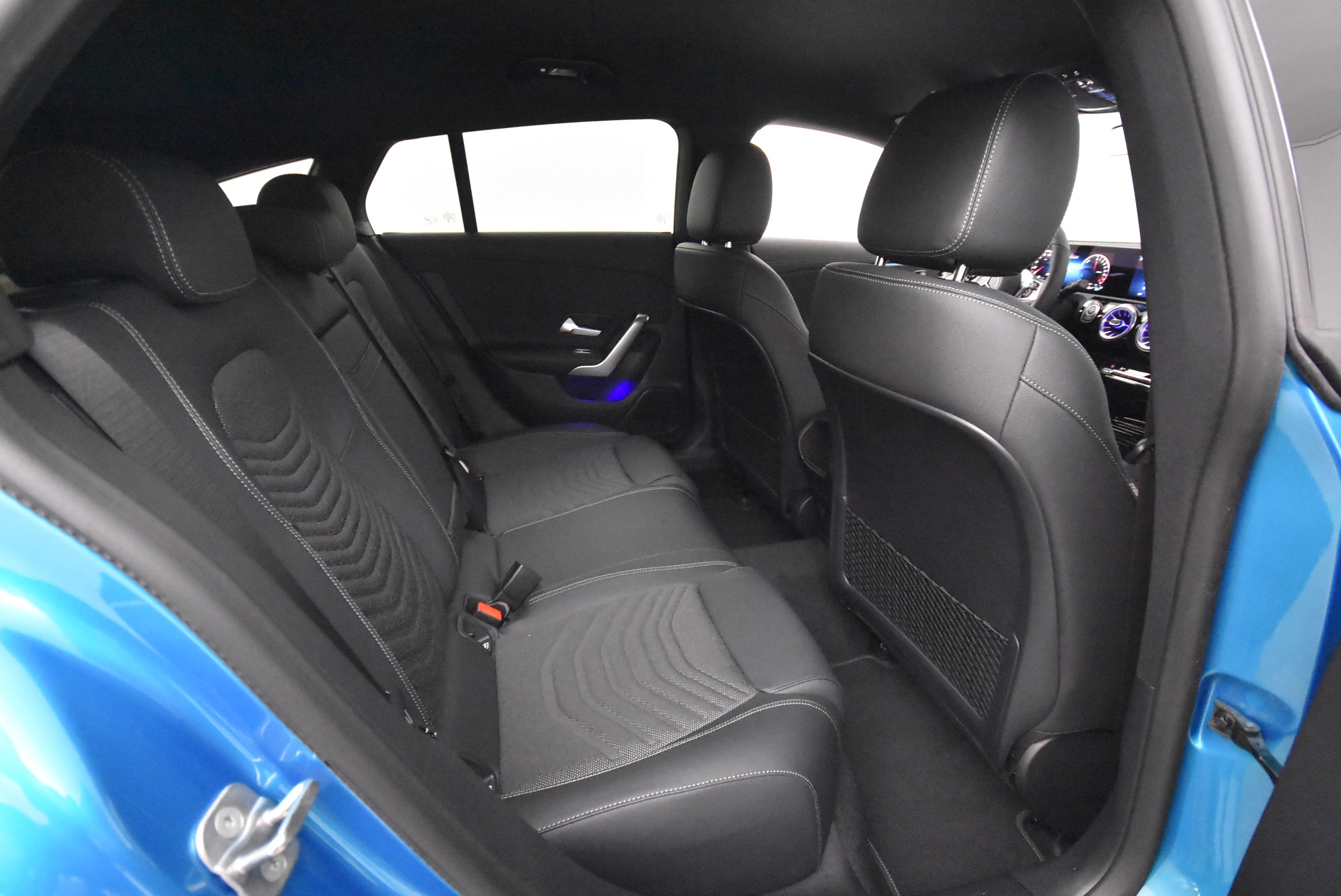 Mercedes-Benz CLA 2025