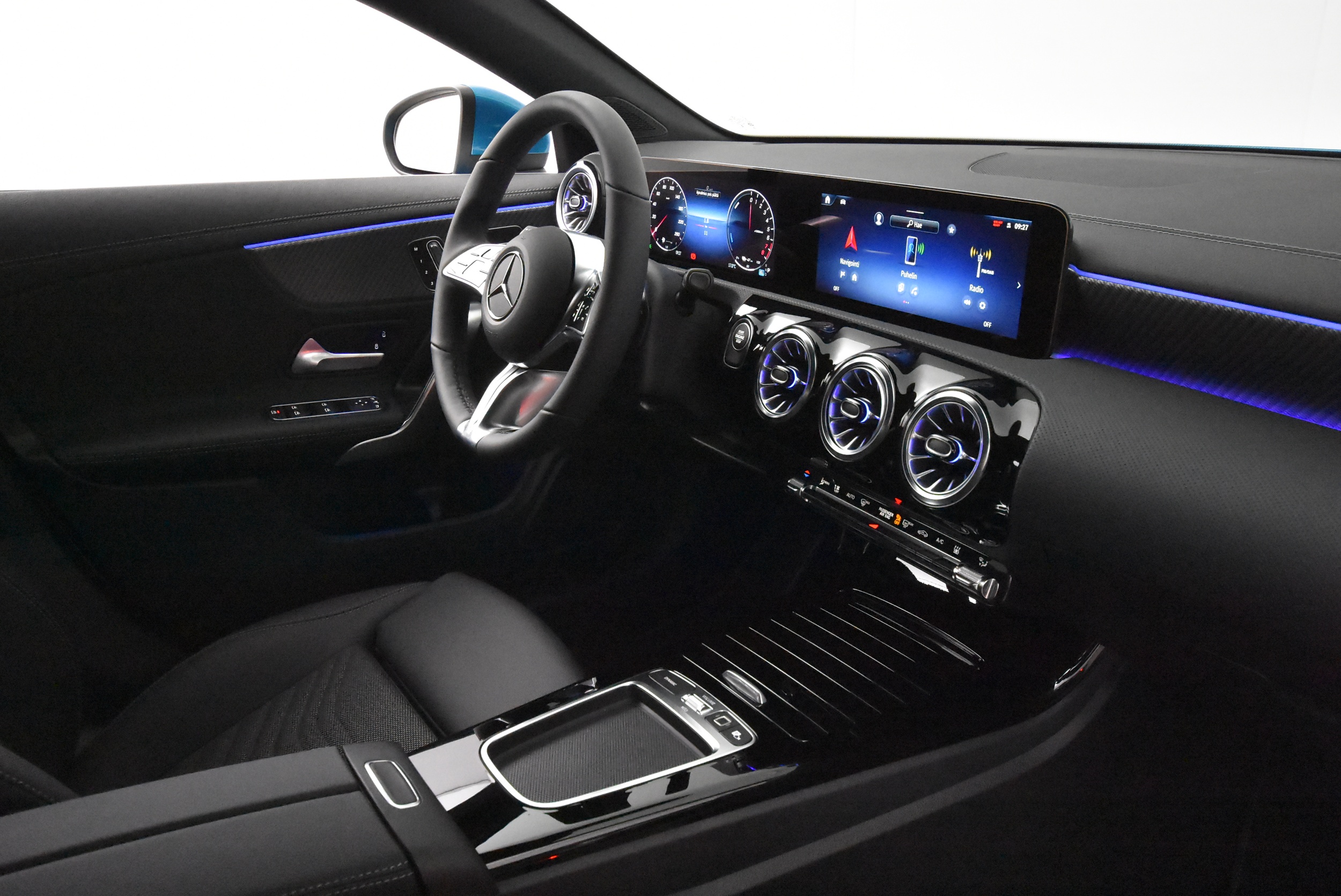 Mercedes-Benz CLA 2025