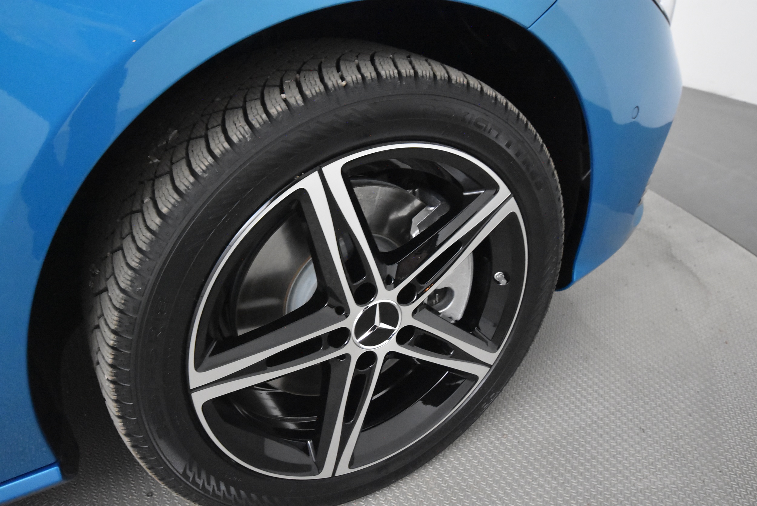 Mercedes-Benz CLA 2025